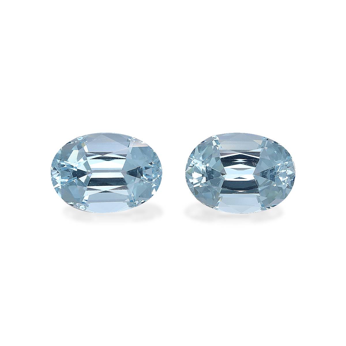 baby blue aquamarine, 6.72ct oval cut — main view