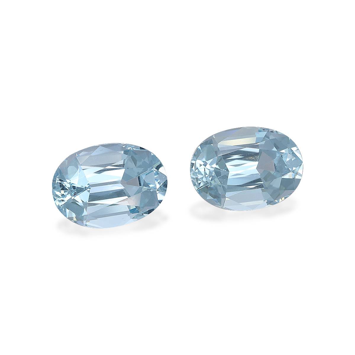 baby blue aquamarine, 6.72ct oval cut — view 3