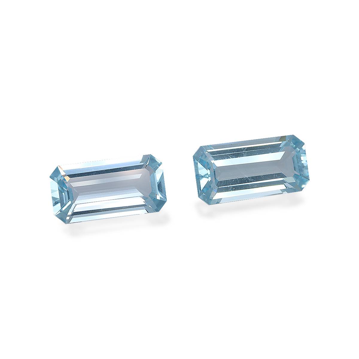 sky blue aquamarine, 6.82ct rectangular cut — view 3