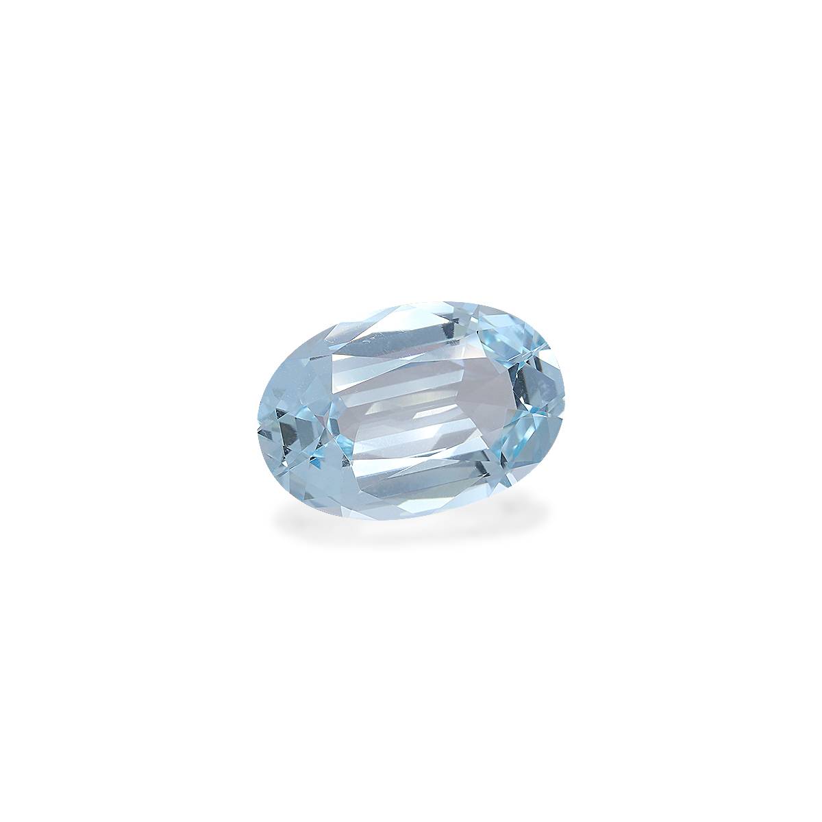 sky blue aquamarine, 9ct oval cut — view 3