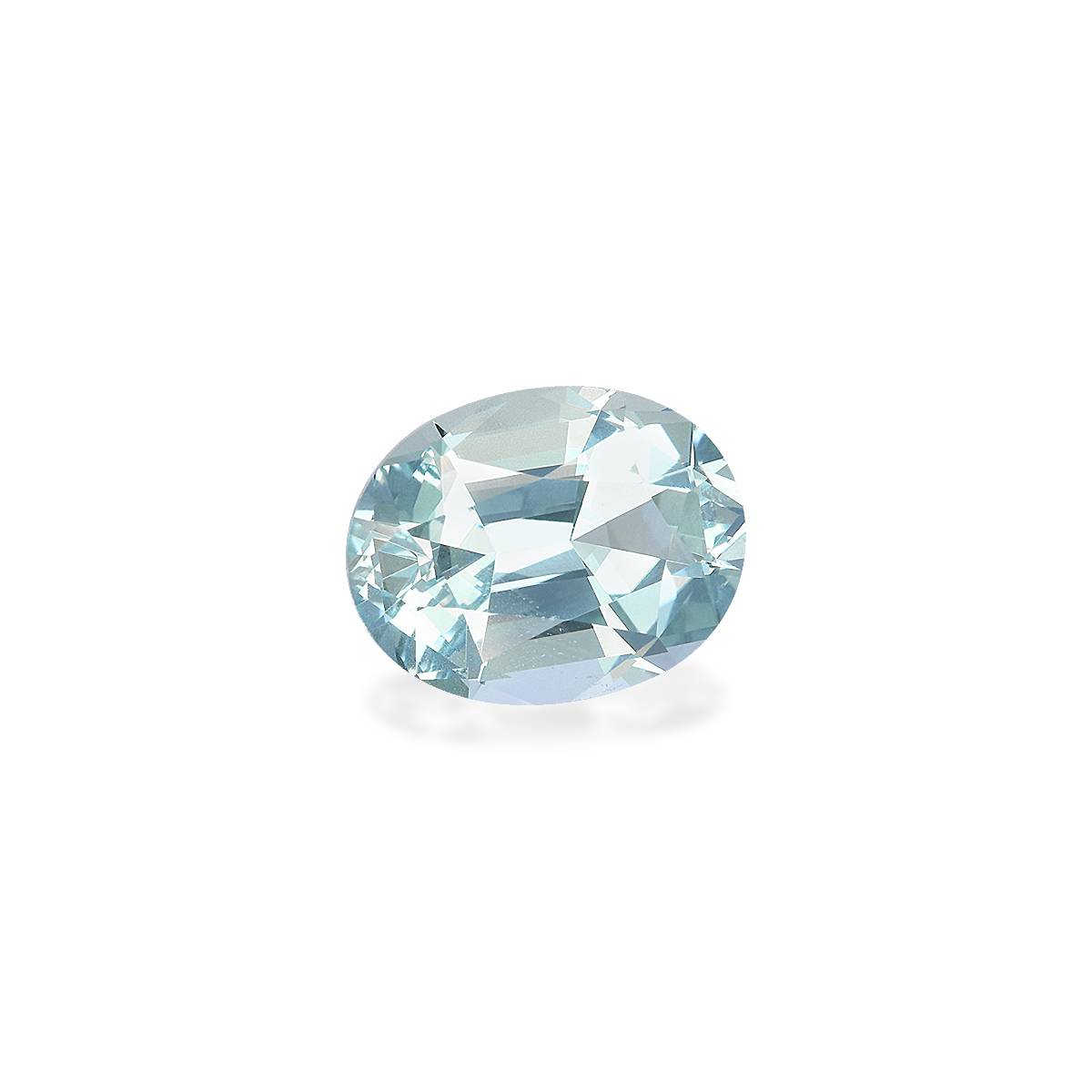 sky blue aquamarine, 3.42ct oval cut — view 3