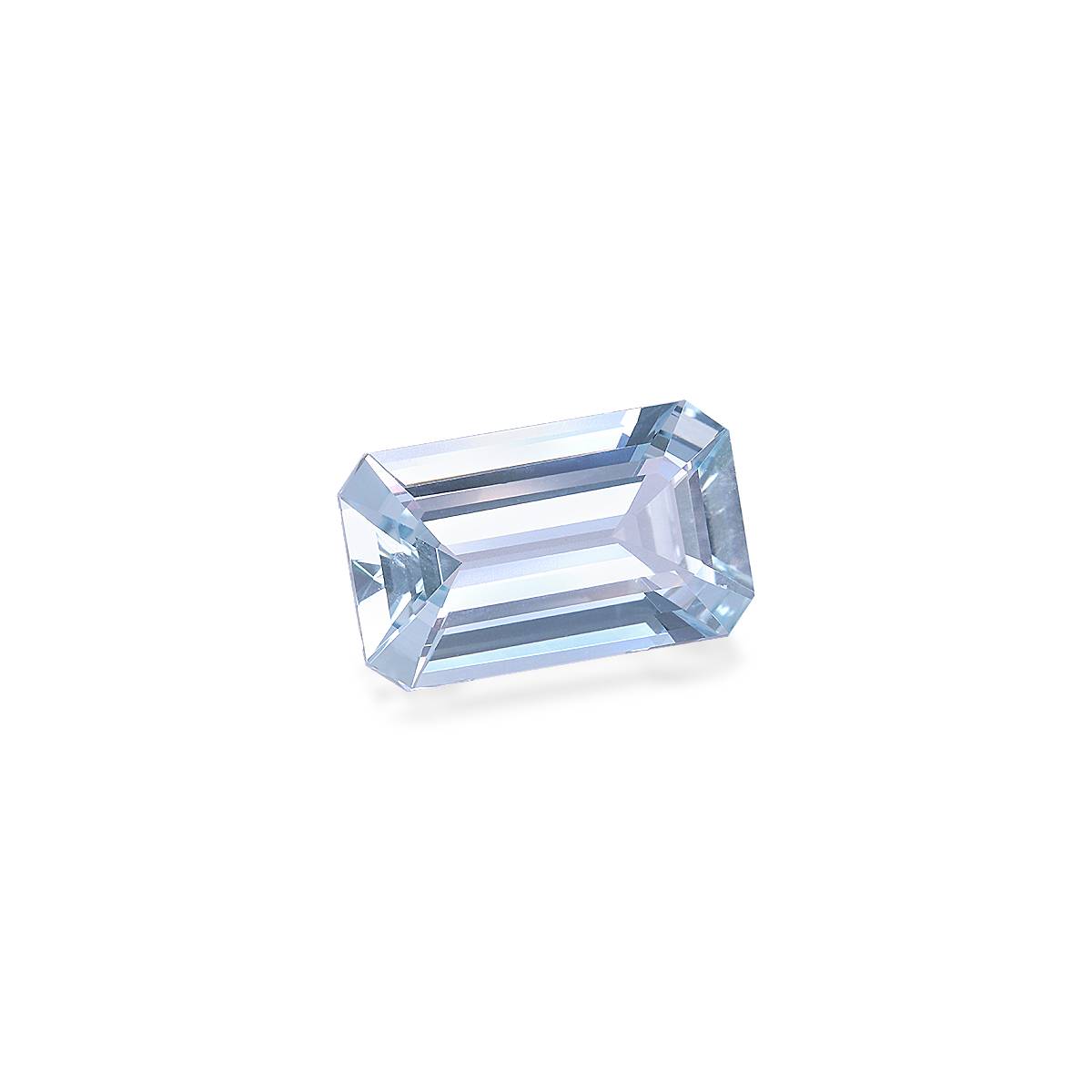 baby blue aquamarine, 5.48ct rectangular cut — view 3