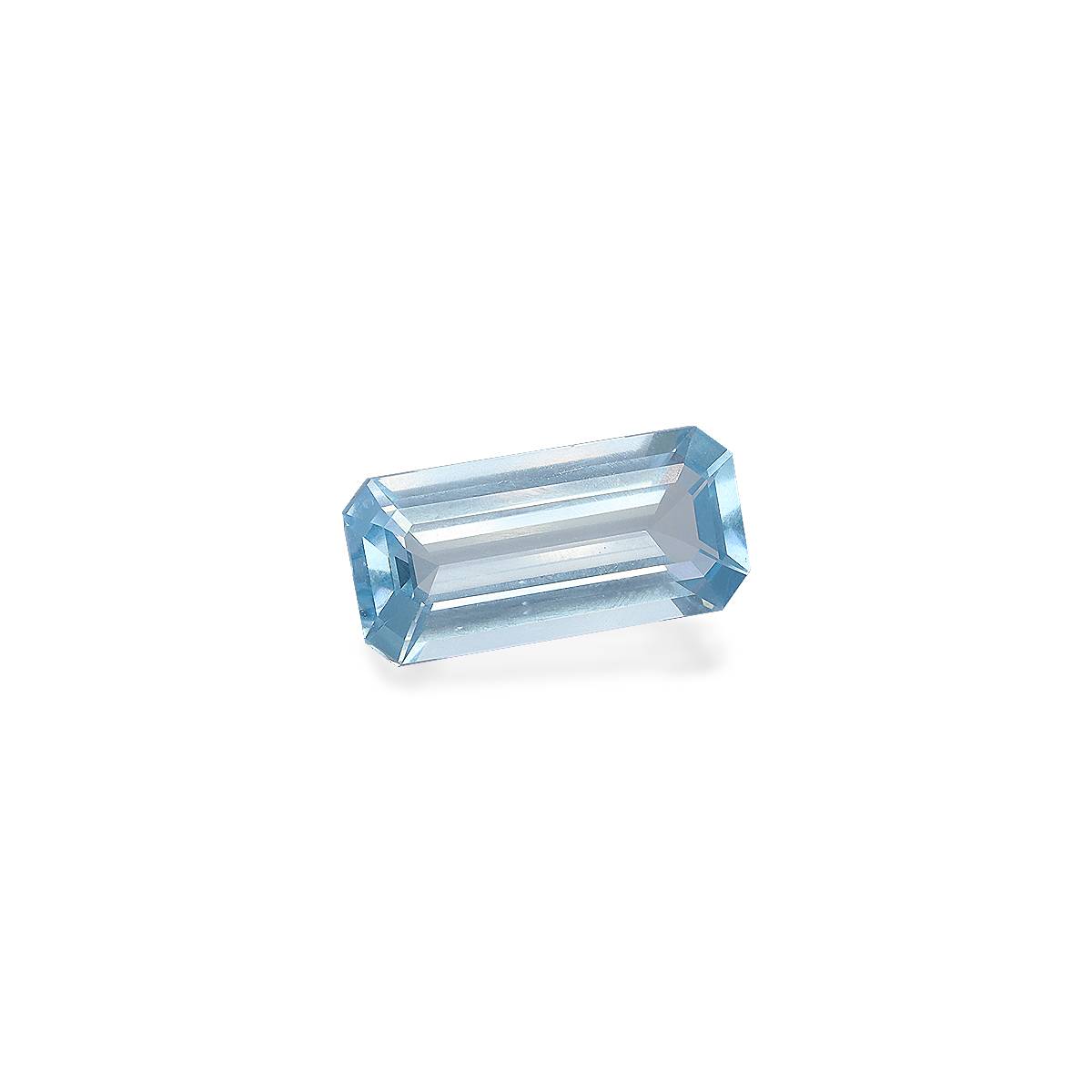 baby blue aquamarine, 4.48ct rectangular cut — view 3