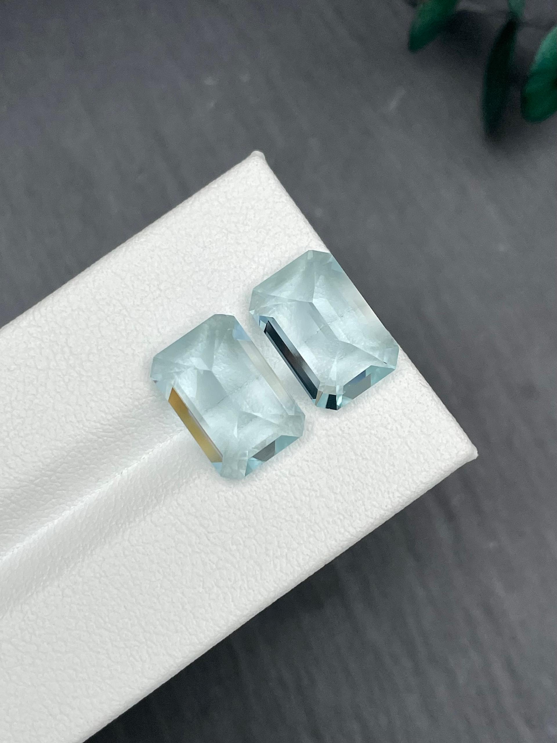 sky blue aquamarine, 7.42ct rectangular cut — view 6