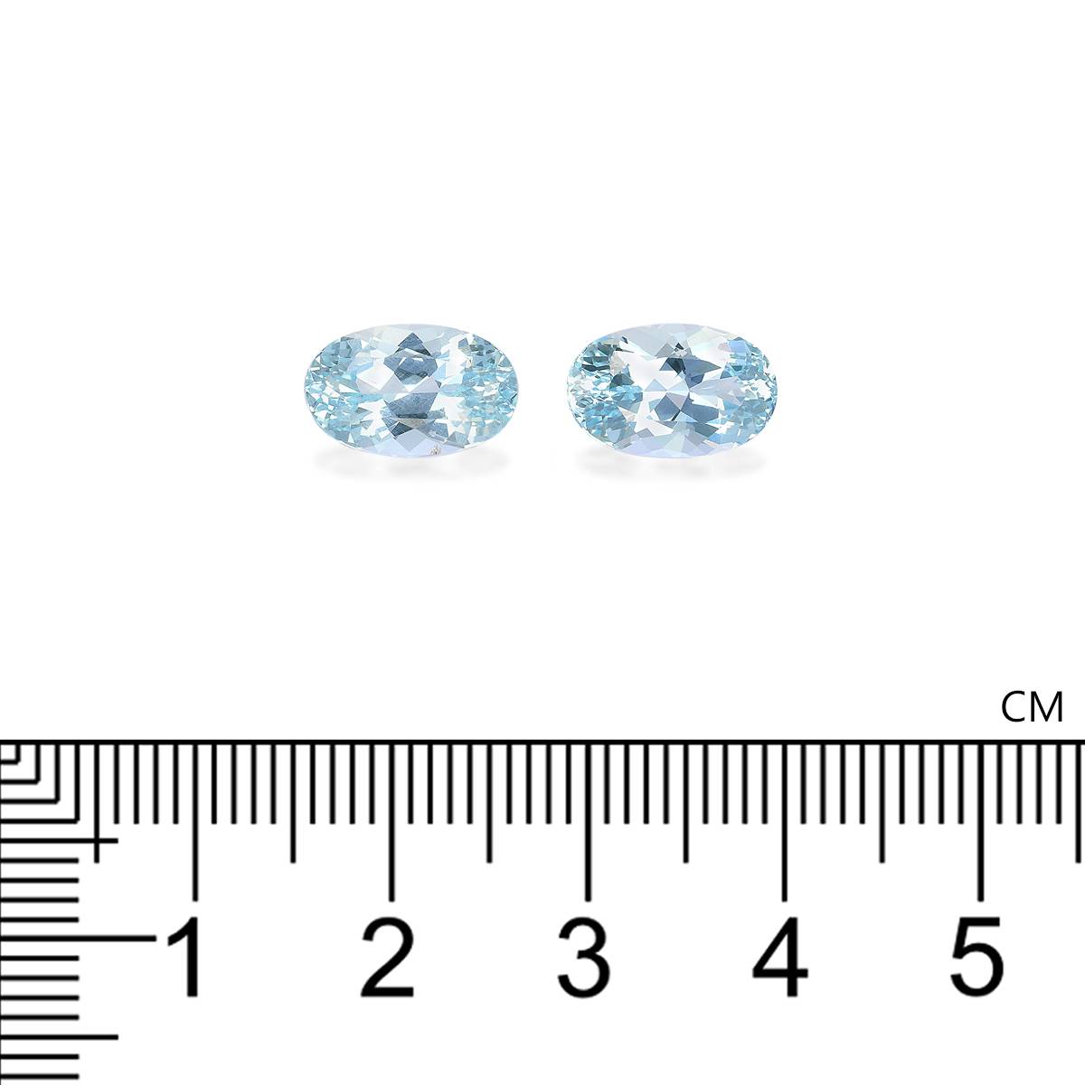 sky blue aquamarine, 5.2ct oval cut — view 4