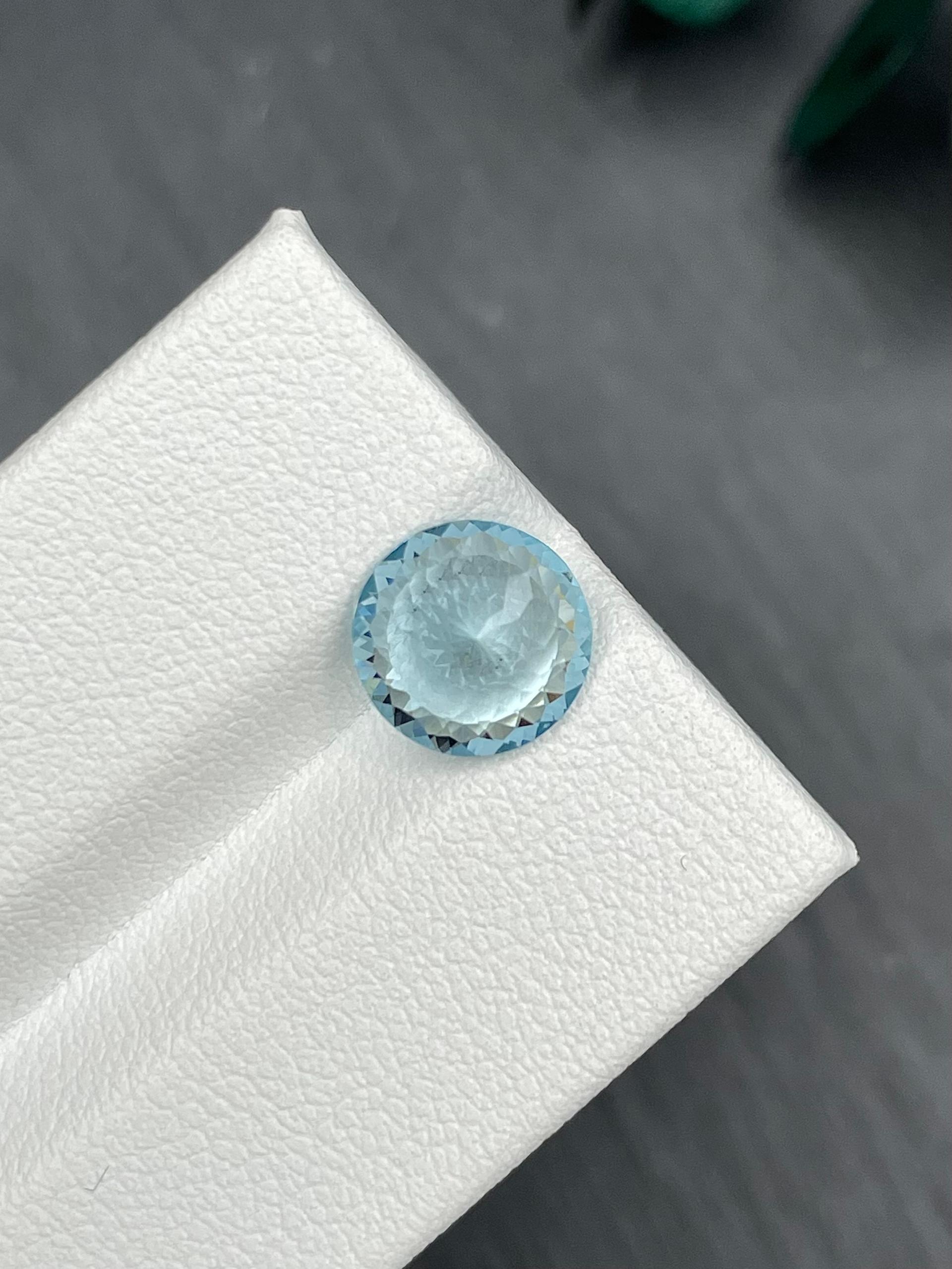 baby blue aquamarine, 1.83ct round cut — view 6