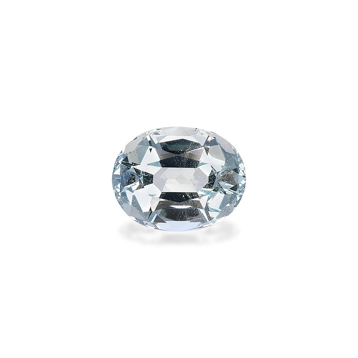 sky blue aquamarine, 4.67ct oval cut — main view