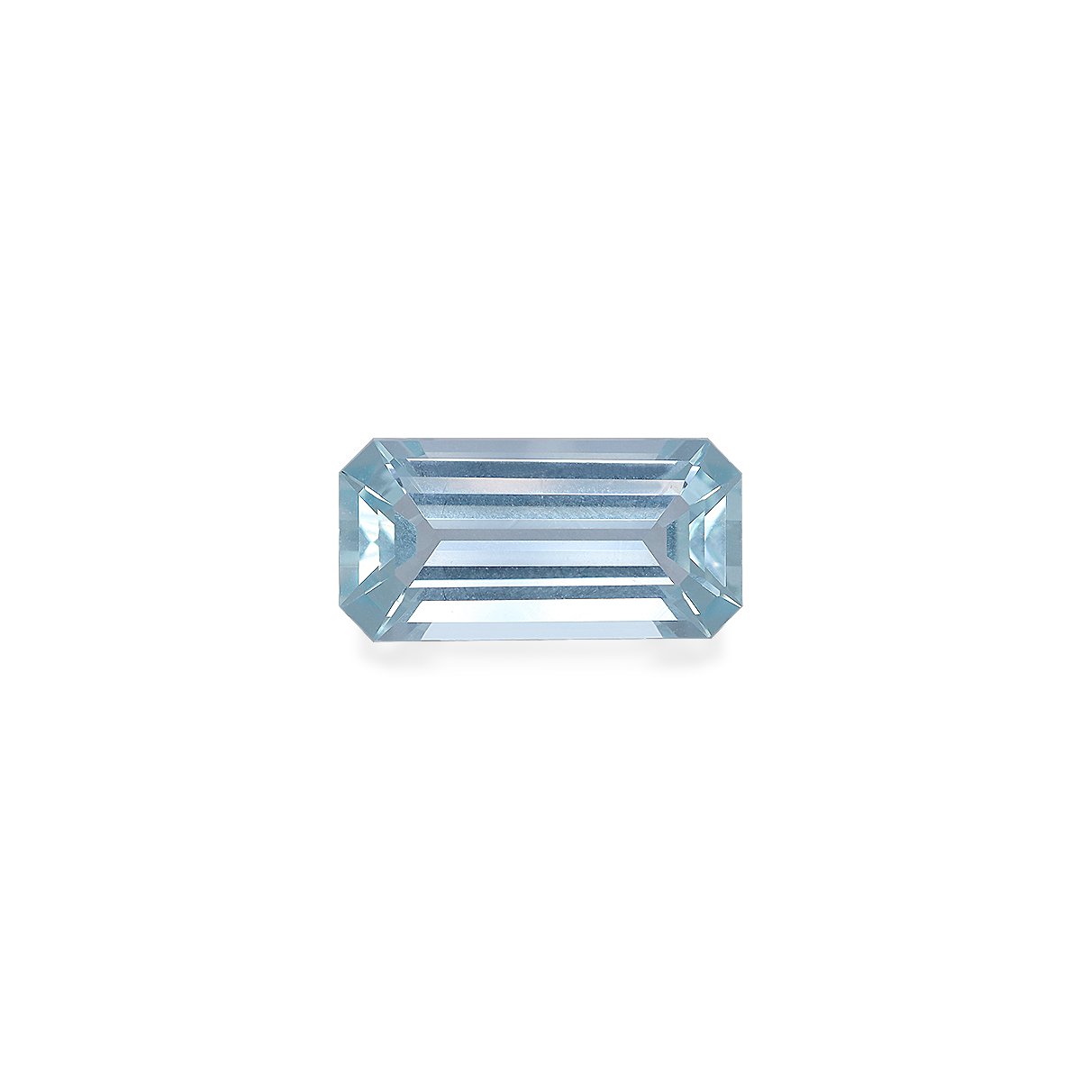 sky blue aquamarine, 5.31ct rectangular cut — main view