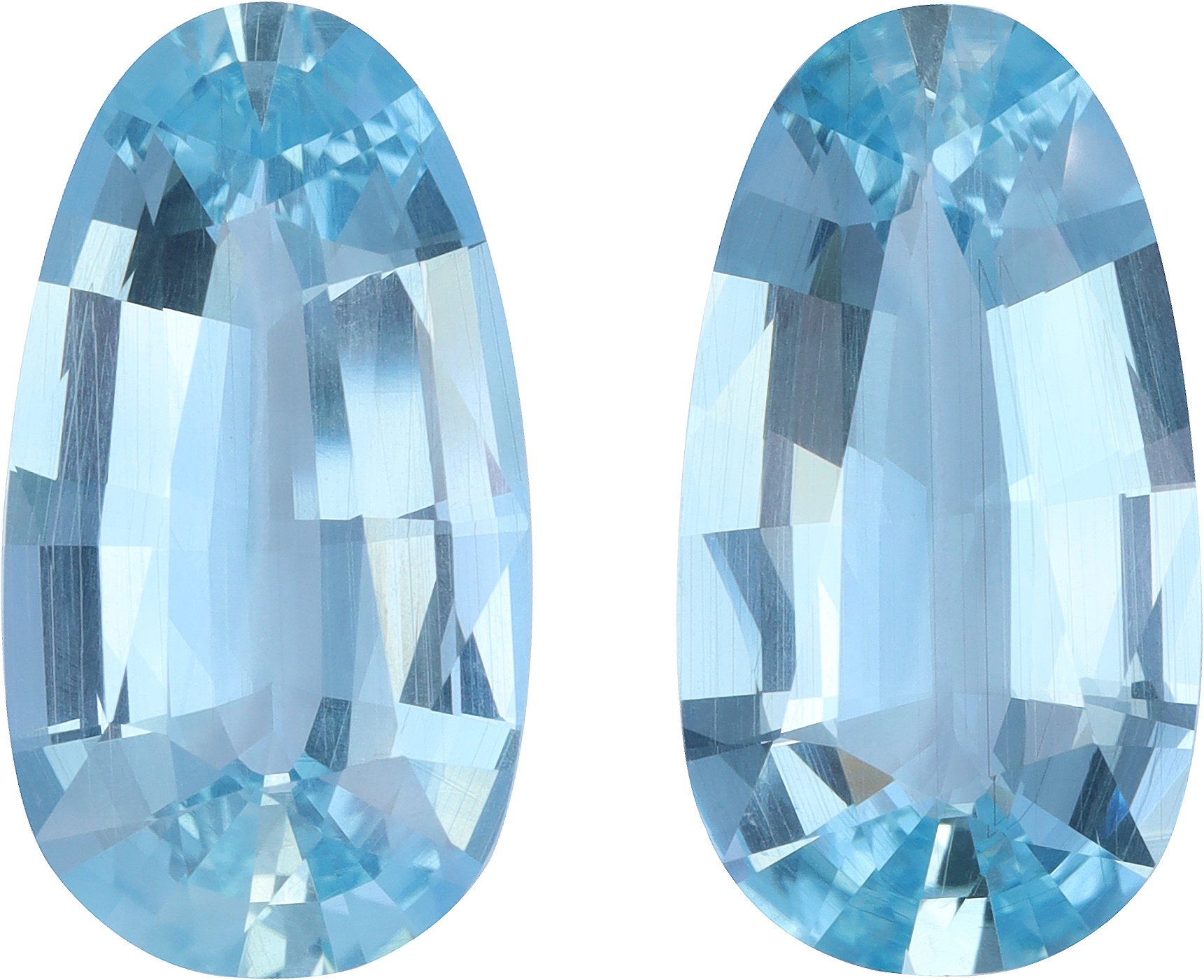 Pear cut aquamarine, 23.19 by 12.61 mm, shown at actual size
