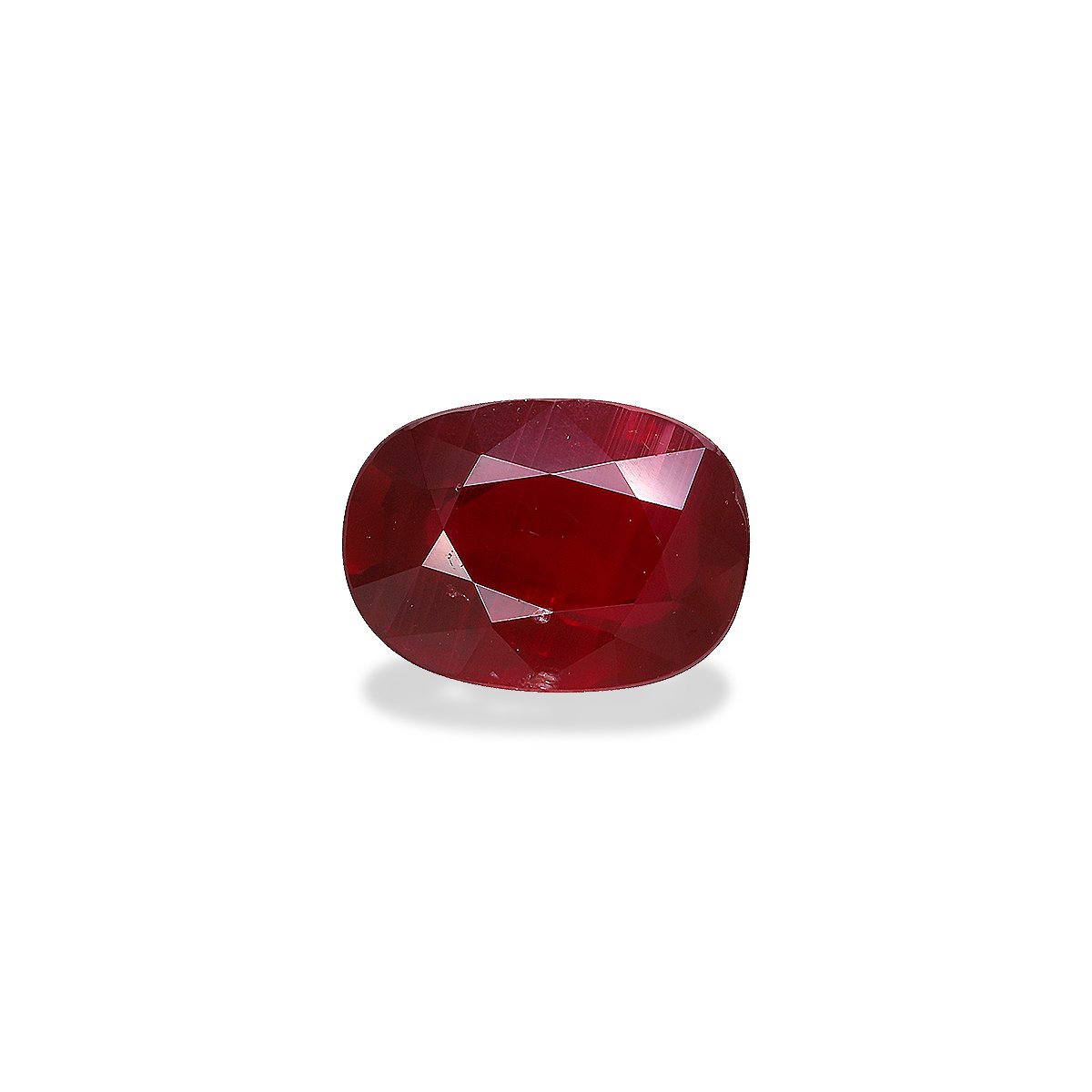 red mozambique ruby, 3.02ct oval cut — main view