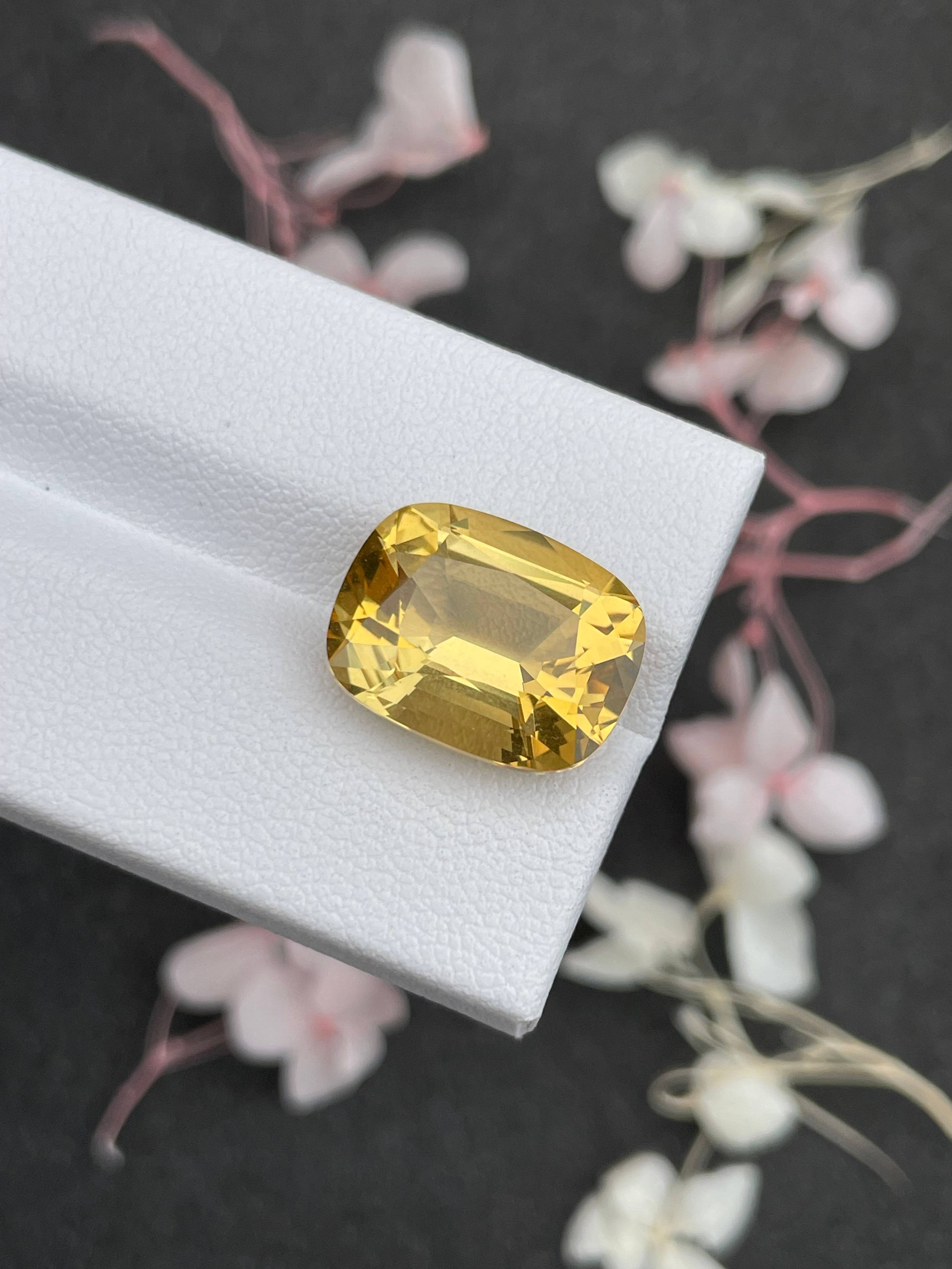 yellow citrine, 9.18ct cushion cut — view 5