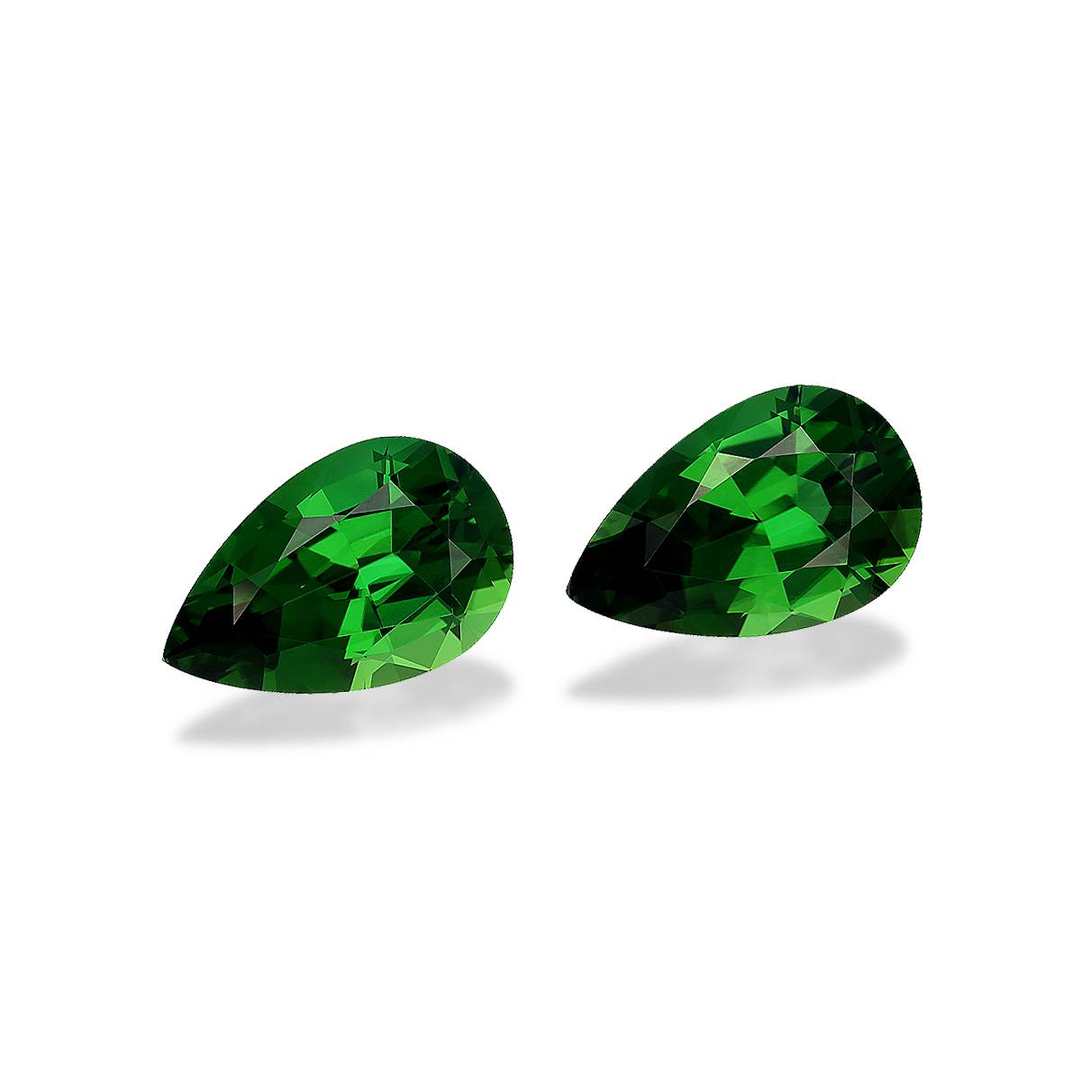 Vivid green chrome tourmaline, 8.58ct pear cut — view 3