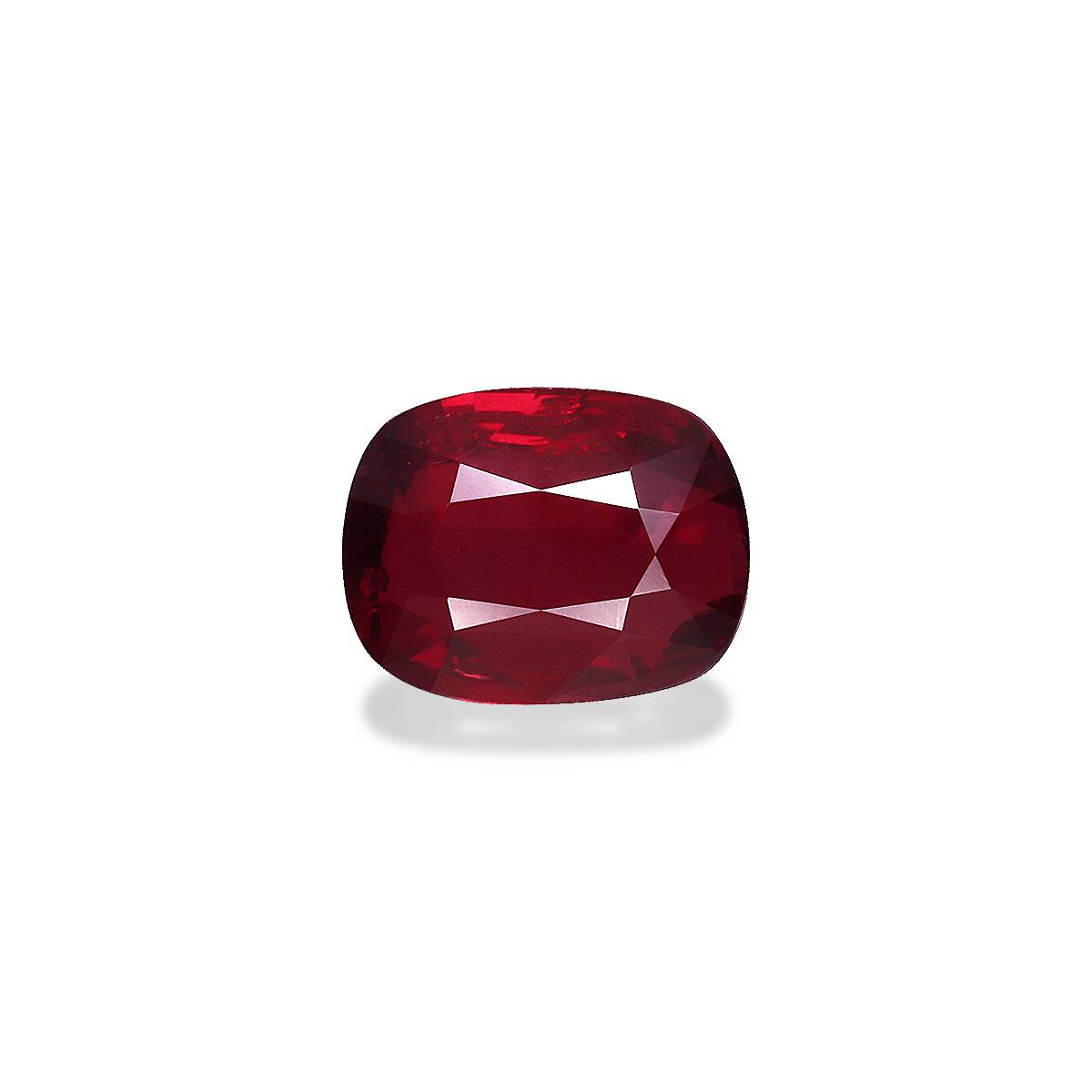 Pigeons Blood red mozambique ruby, 3.04ct cushion cut — main view