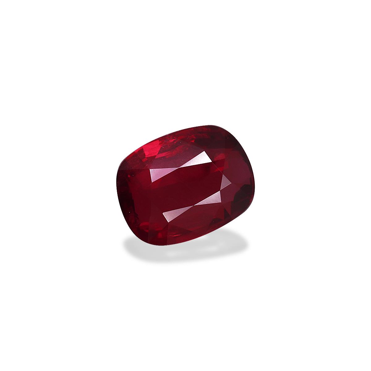 Pigeons Blood red mozambique ruby, 3.04ct cushion cut — view 3