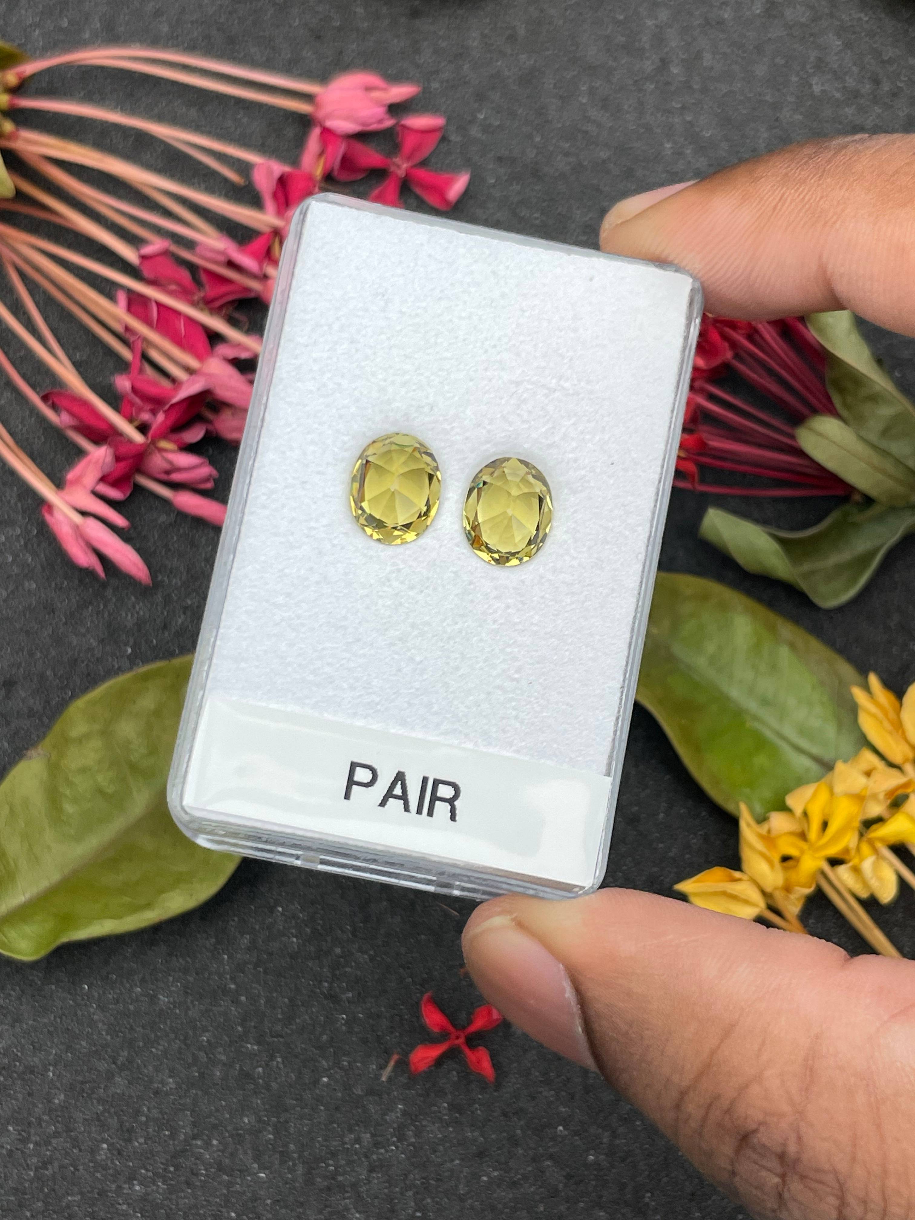 lime green grossular garnet, 4.96ct oval cut — view 6