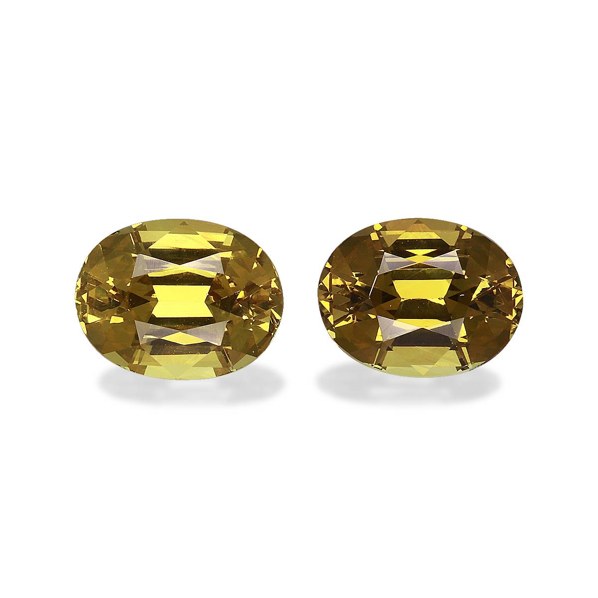golden yellow grossular garnet, 4.11ct oval cut — main view