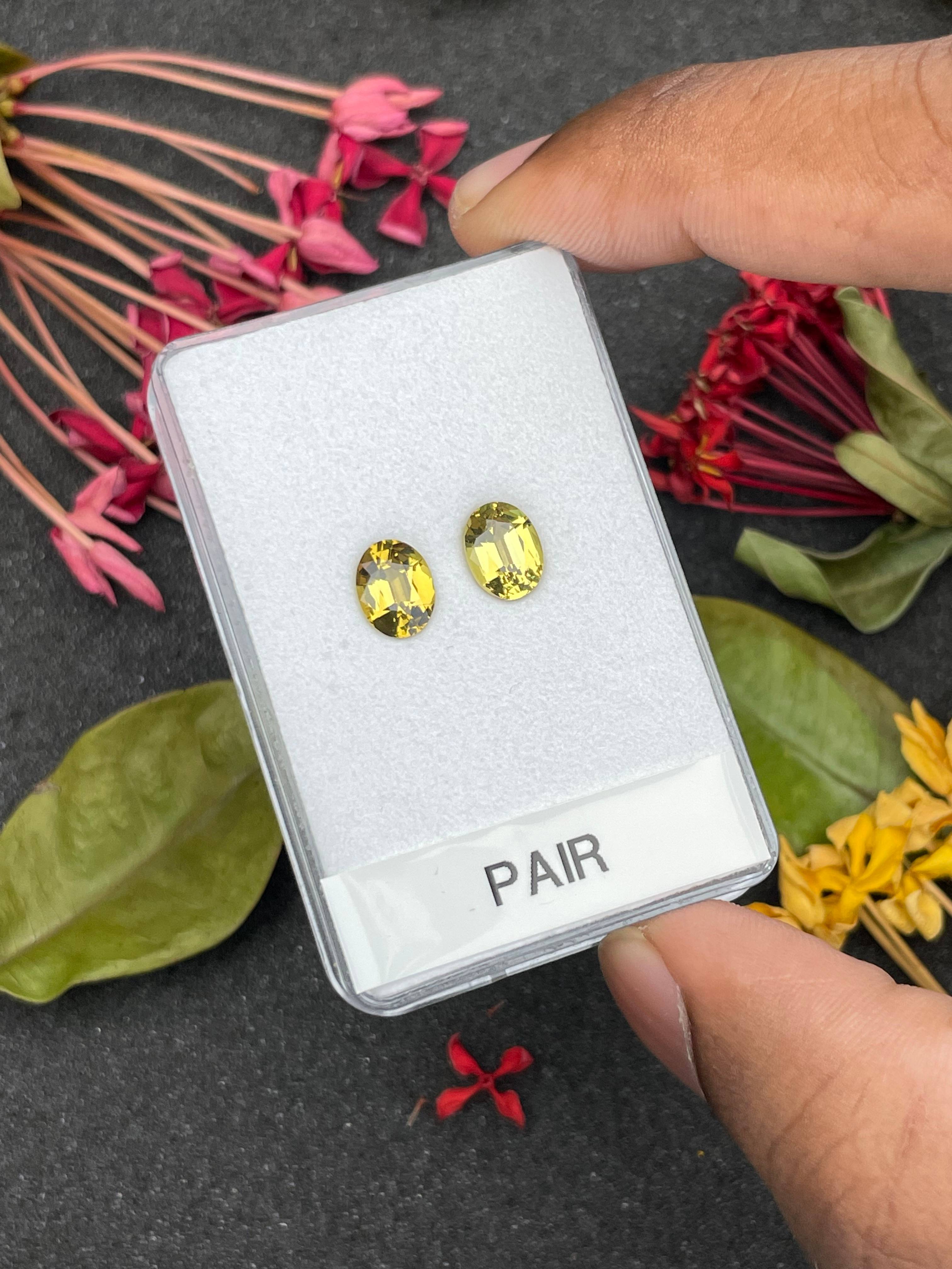 lime green grossular garnet, 3.14ct oval cut — view 5