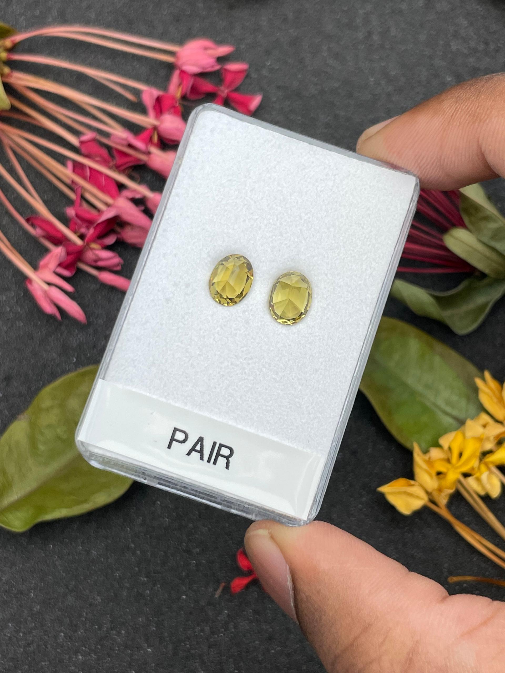 lime green grossular garnet, 3.14ct oval cut — view 6