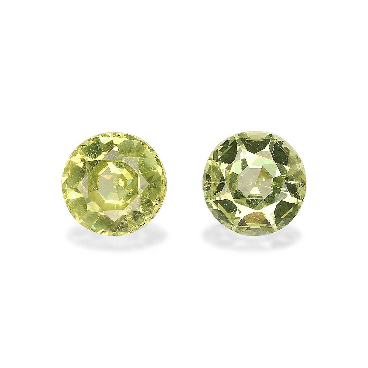 Pale Green Grossular Garnet 2.57ct - 7mm Pair