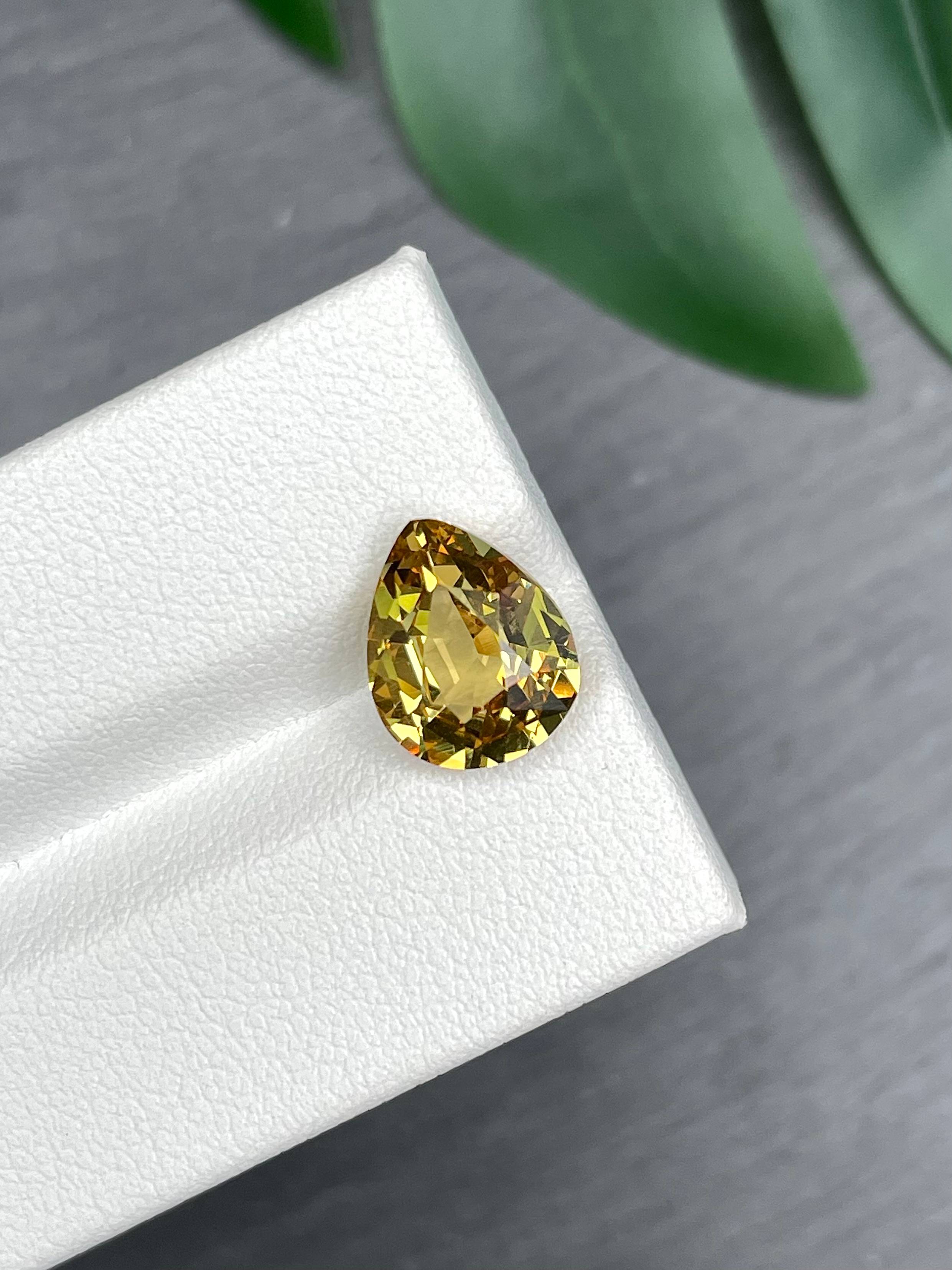 golden yellow grossular garnet, 3.64ct pear cut — view 5