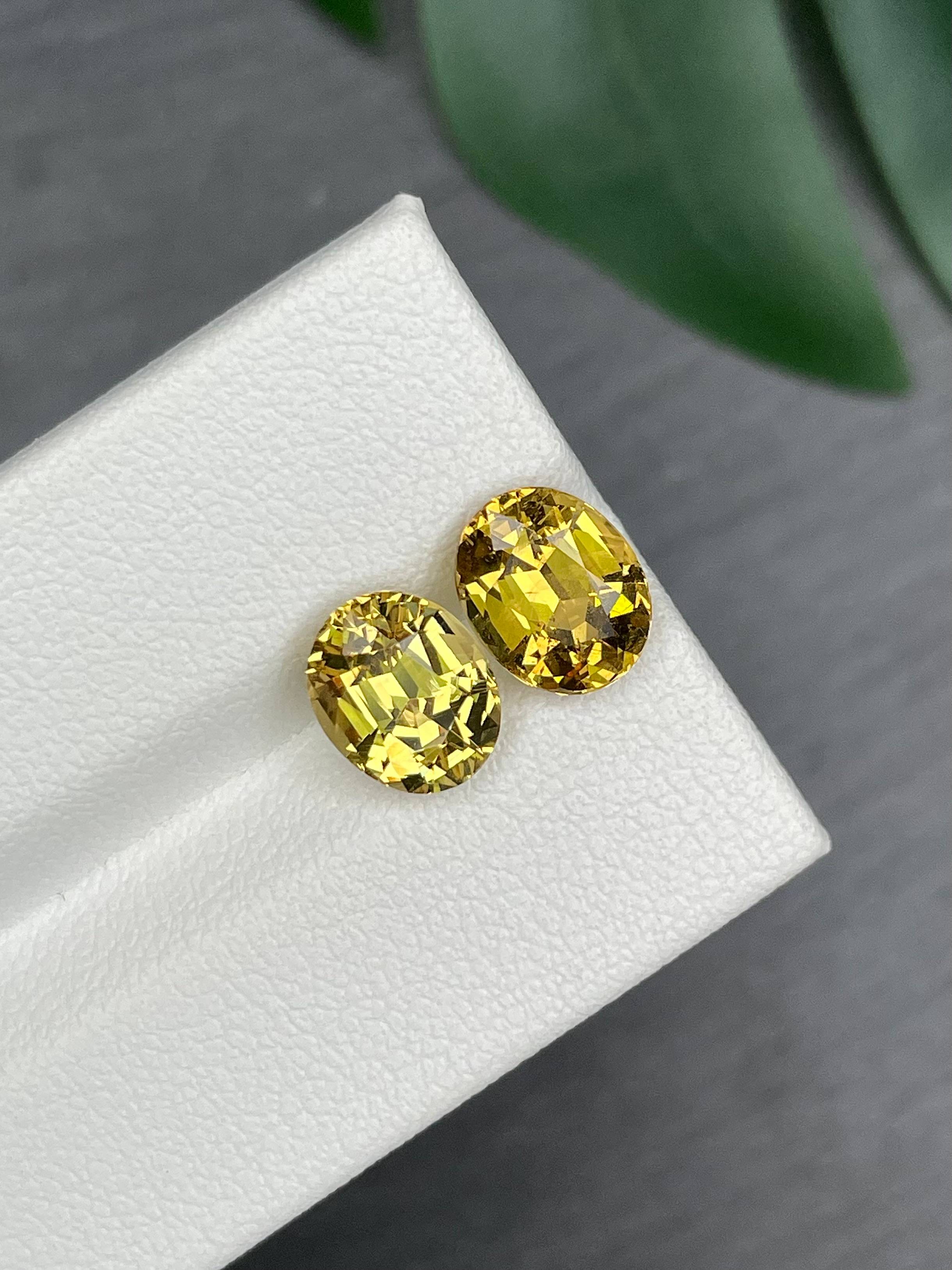 golden yellow grossular garnet, 4.86ct oval cut — view 5