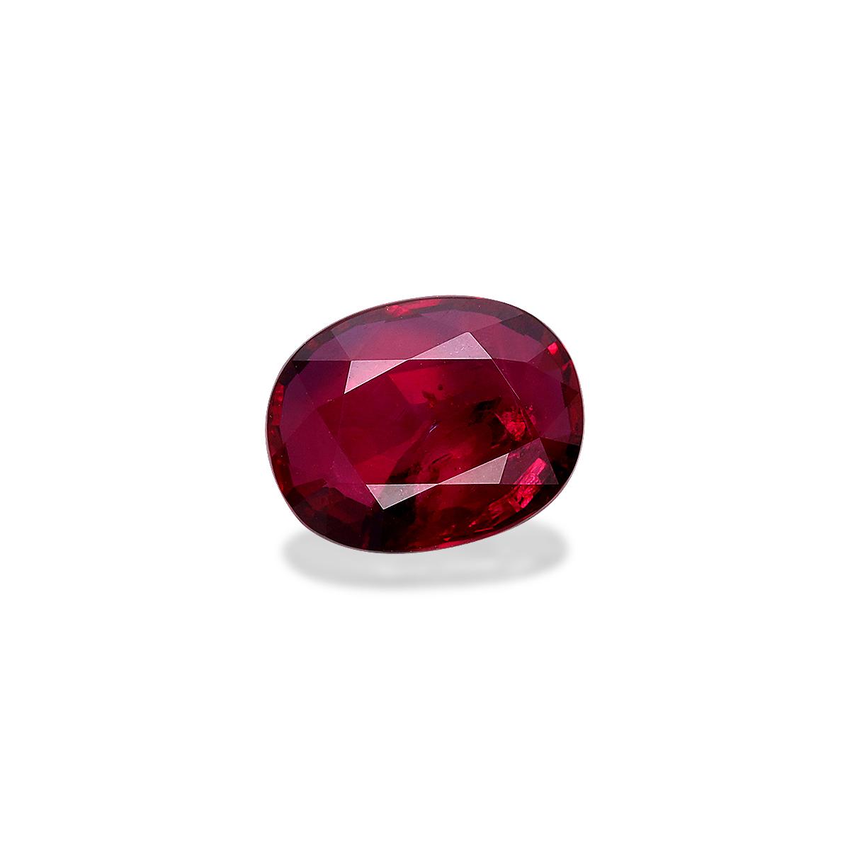 red mozambique ruby, 4.04ct oval cut — view 3