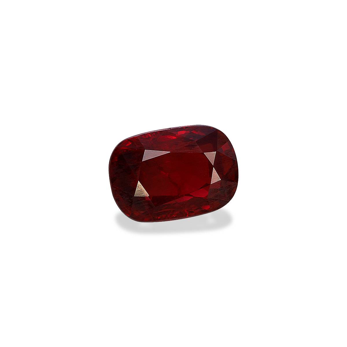 red mozambique ruby, 5.1ct cushion cut — view 3
