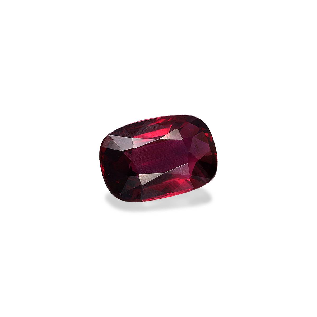 red mozambique ruby, 3.13ct cushion cut — view 3