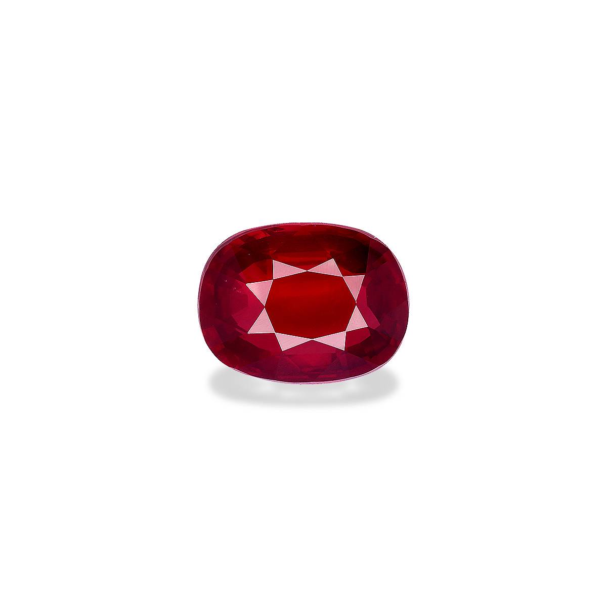 Pigeons Blood red mozambique ruby, 7.18ct cushion cut — main view