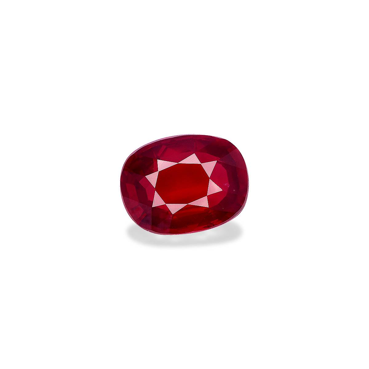 Pigeons Blood red mozambique ruby, 7.18ct cushion cut — view 3