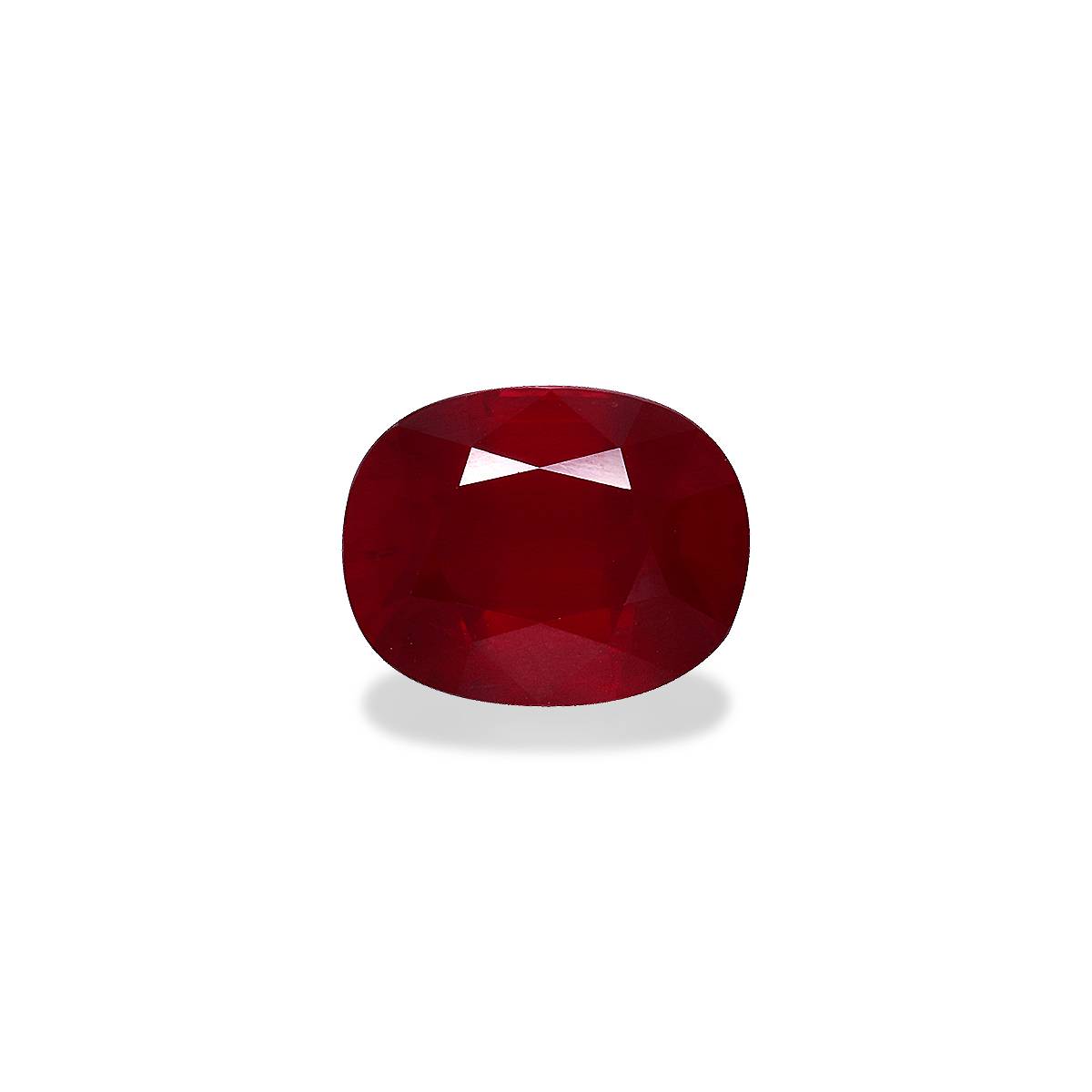 red mozambique ruby, 4.02ct oval cut — main view