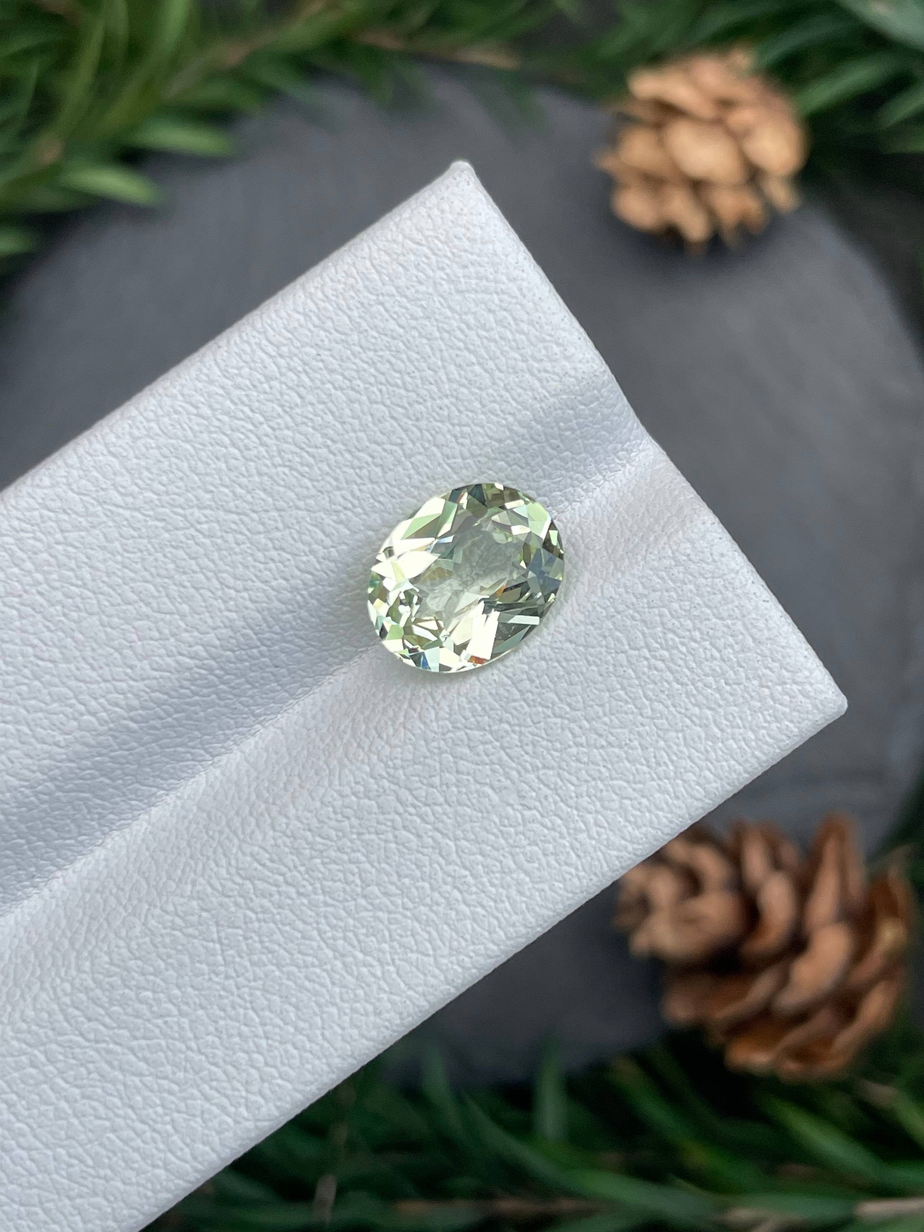 daffodil yellow grossular garnet, 3.03ct oval cut — view 5