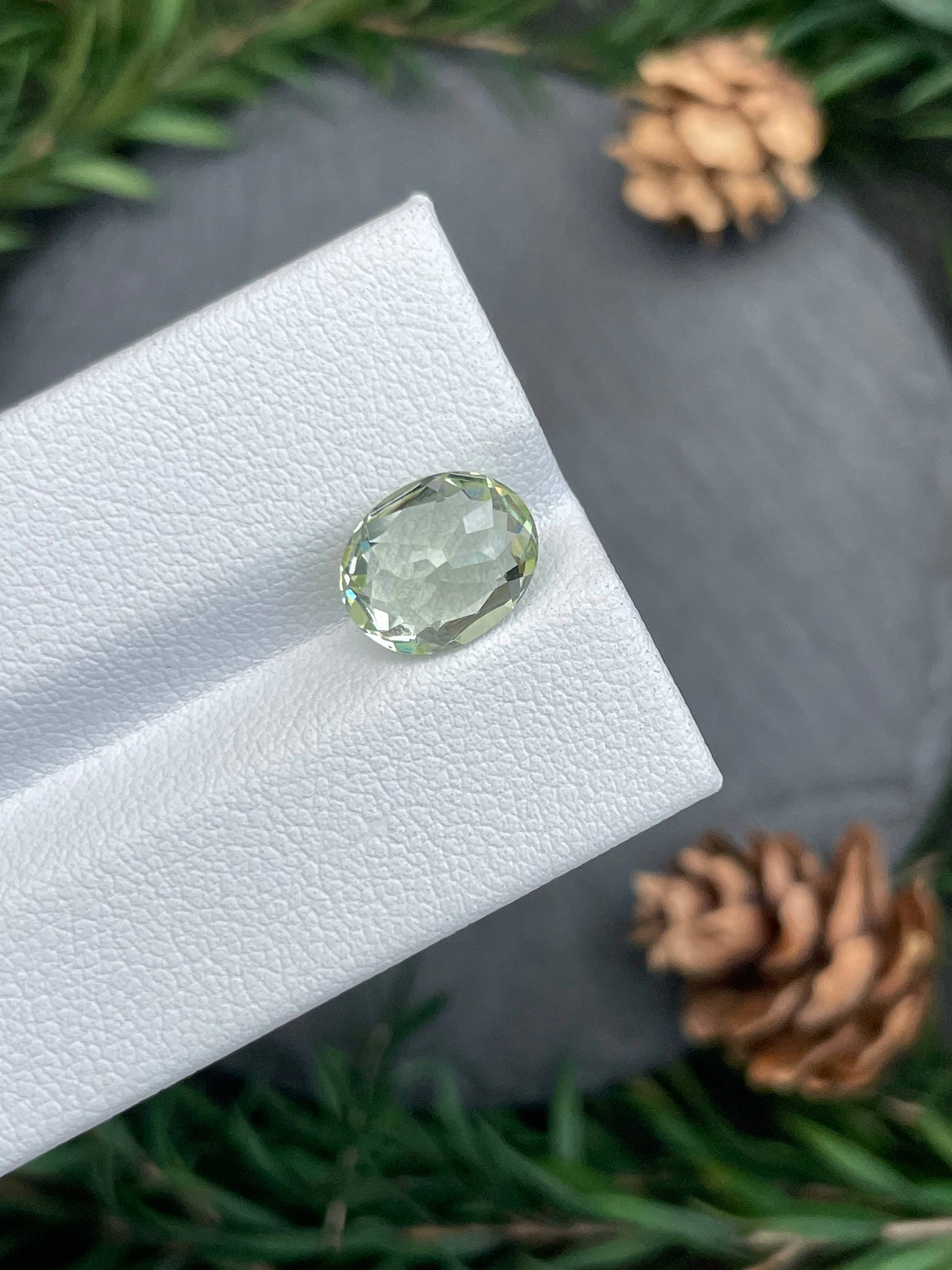 daffodil yellow grossular garnet, 3.03ct oval cut — view 7