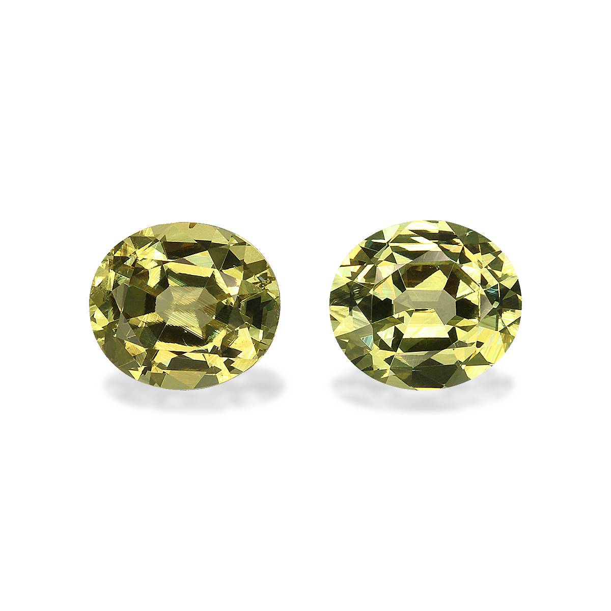lemon yellow grossular garnet, 3.02ct oval cut — main view
