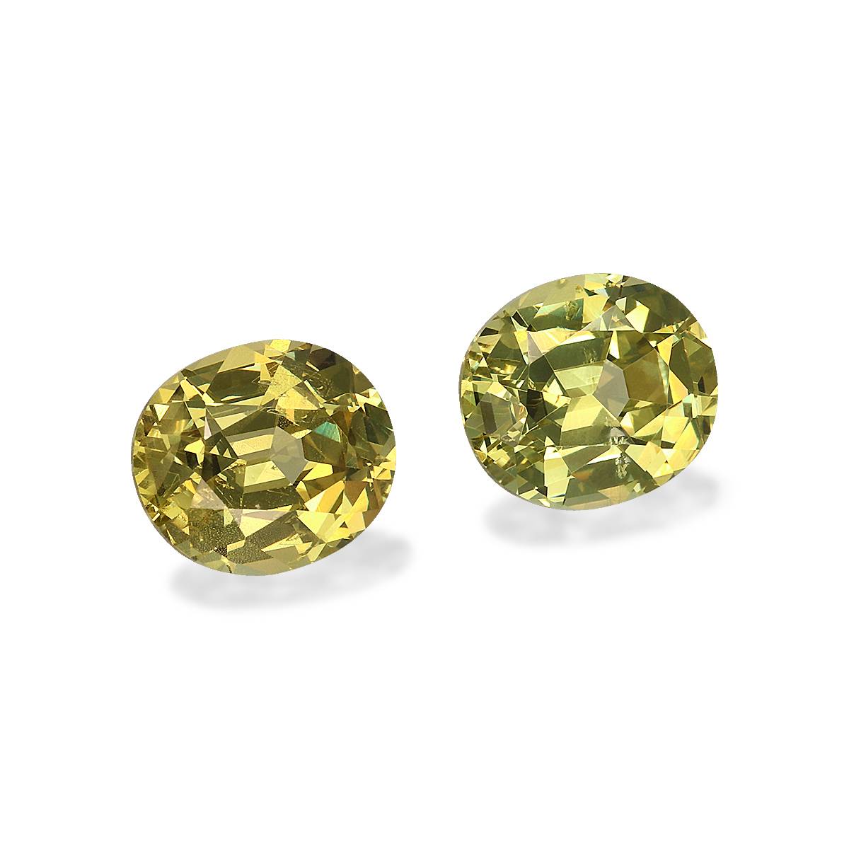 lemon yellow grossular garnet, 2.74ct oval cut — view 3