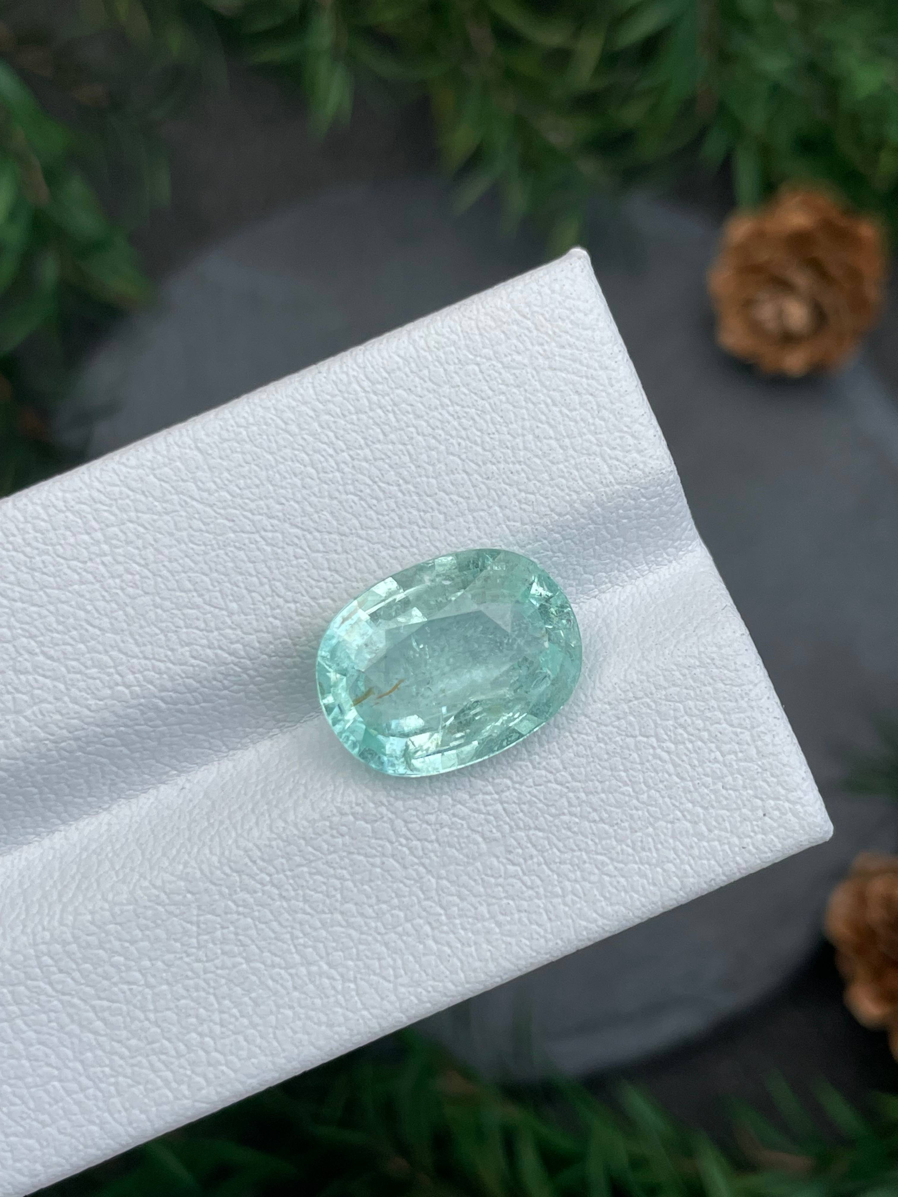 Neon green paraiba tourmaline, 5.01ct oval cut — view 5