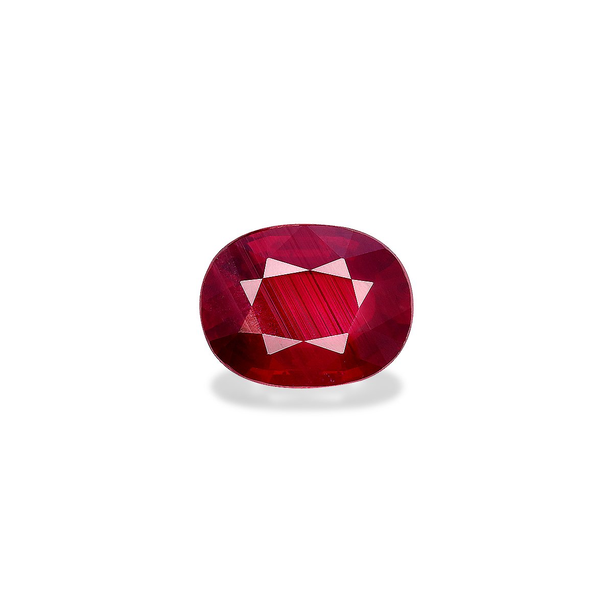 red mozambique ruby, 3.15ct oval cut — main view