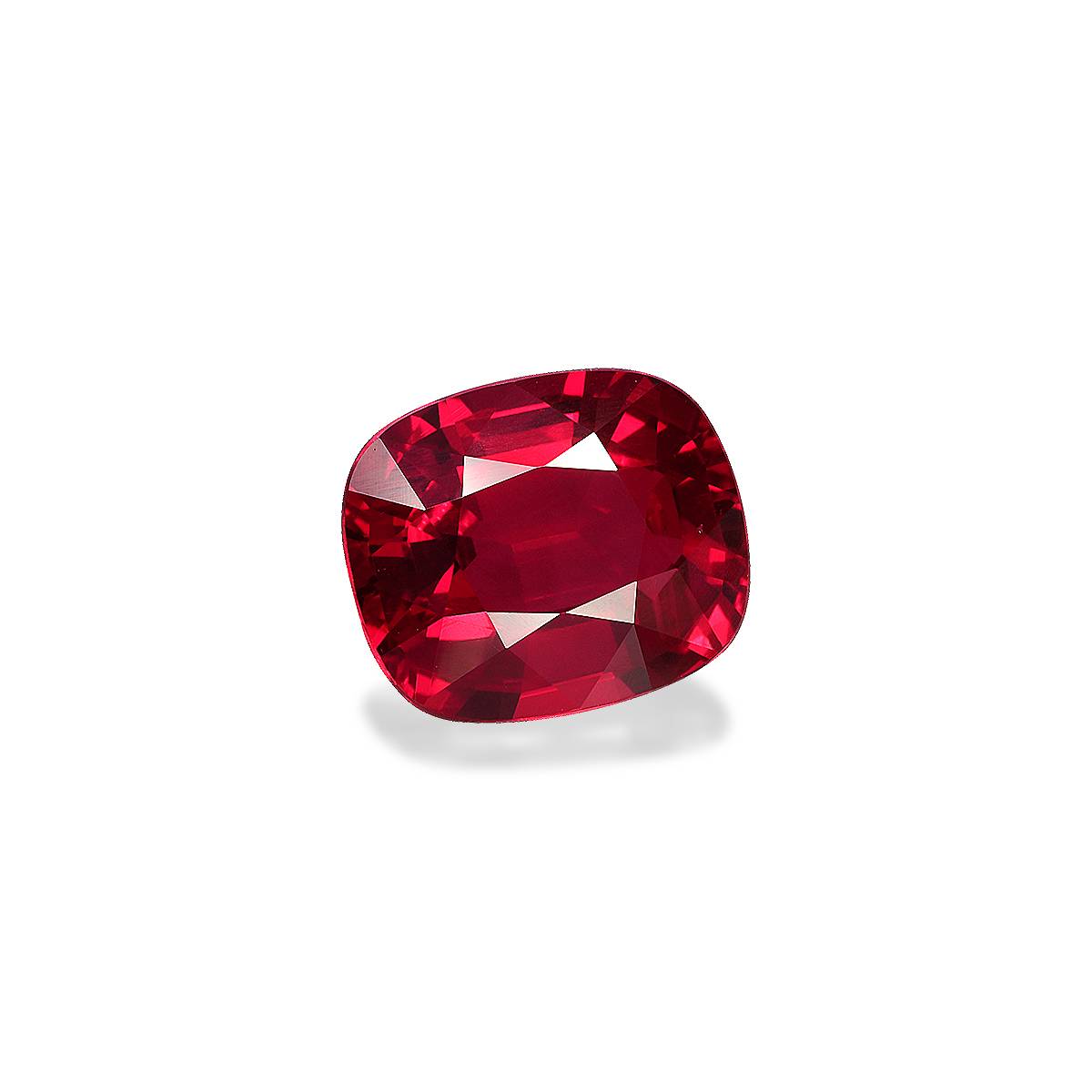 Crimson Red red mozambique ruby, 5.08ct cushion cut — view 3