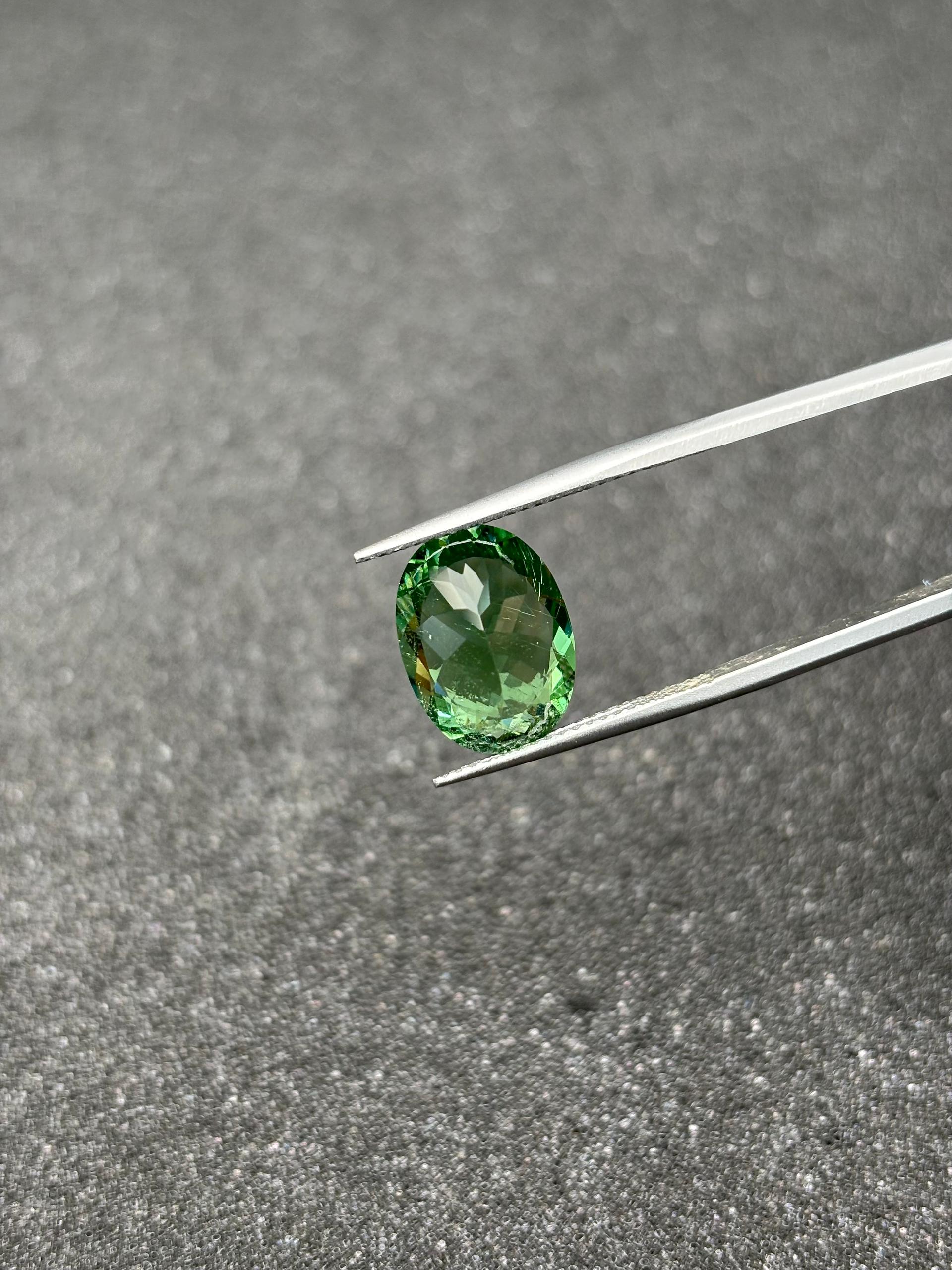 cotton green paraiba tourmaline, 5.44ct oval cut — view 9