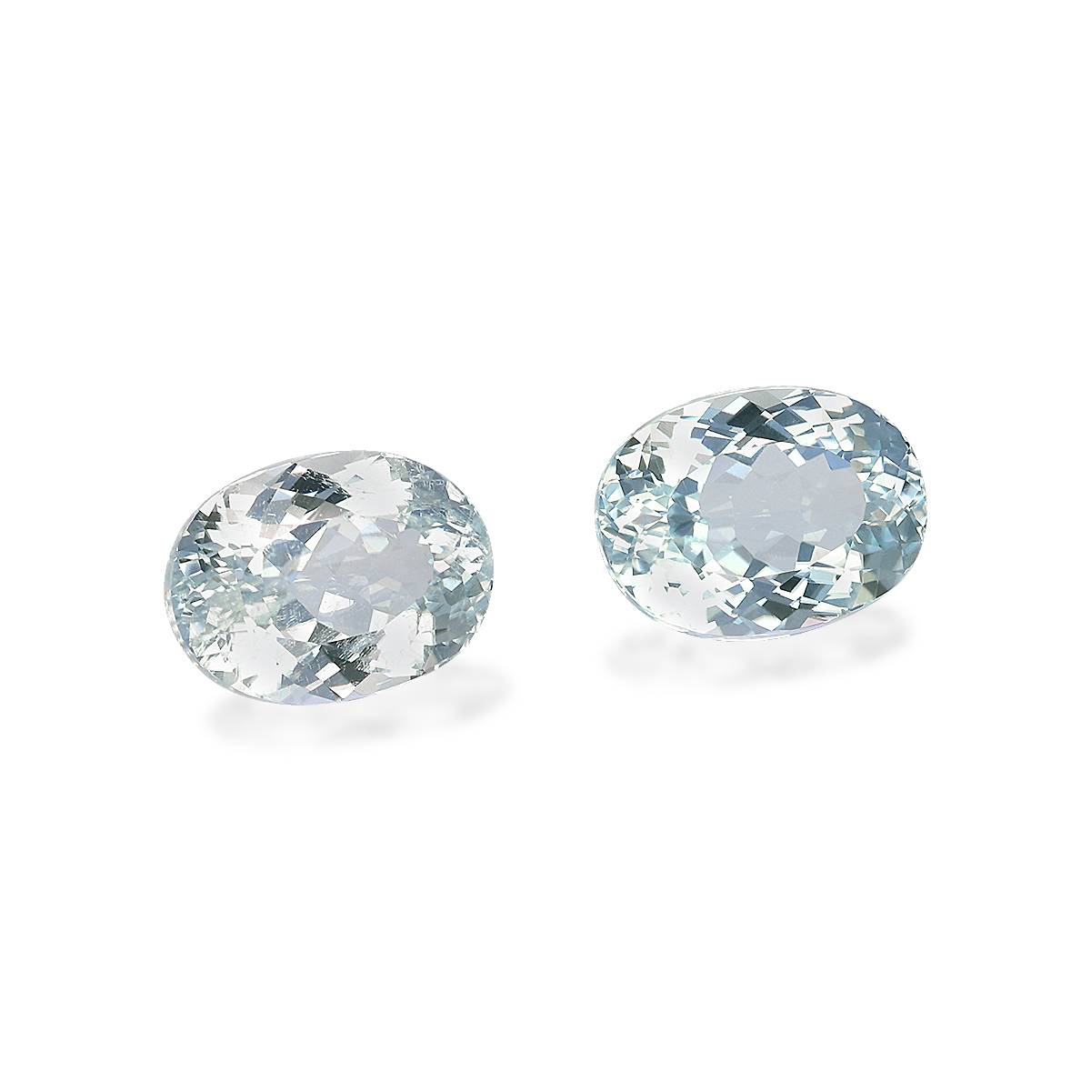 sky blue paraiba tourmaline, 6.63ct oval cut — view 3
