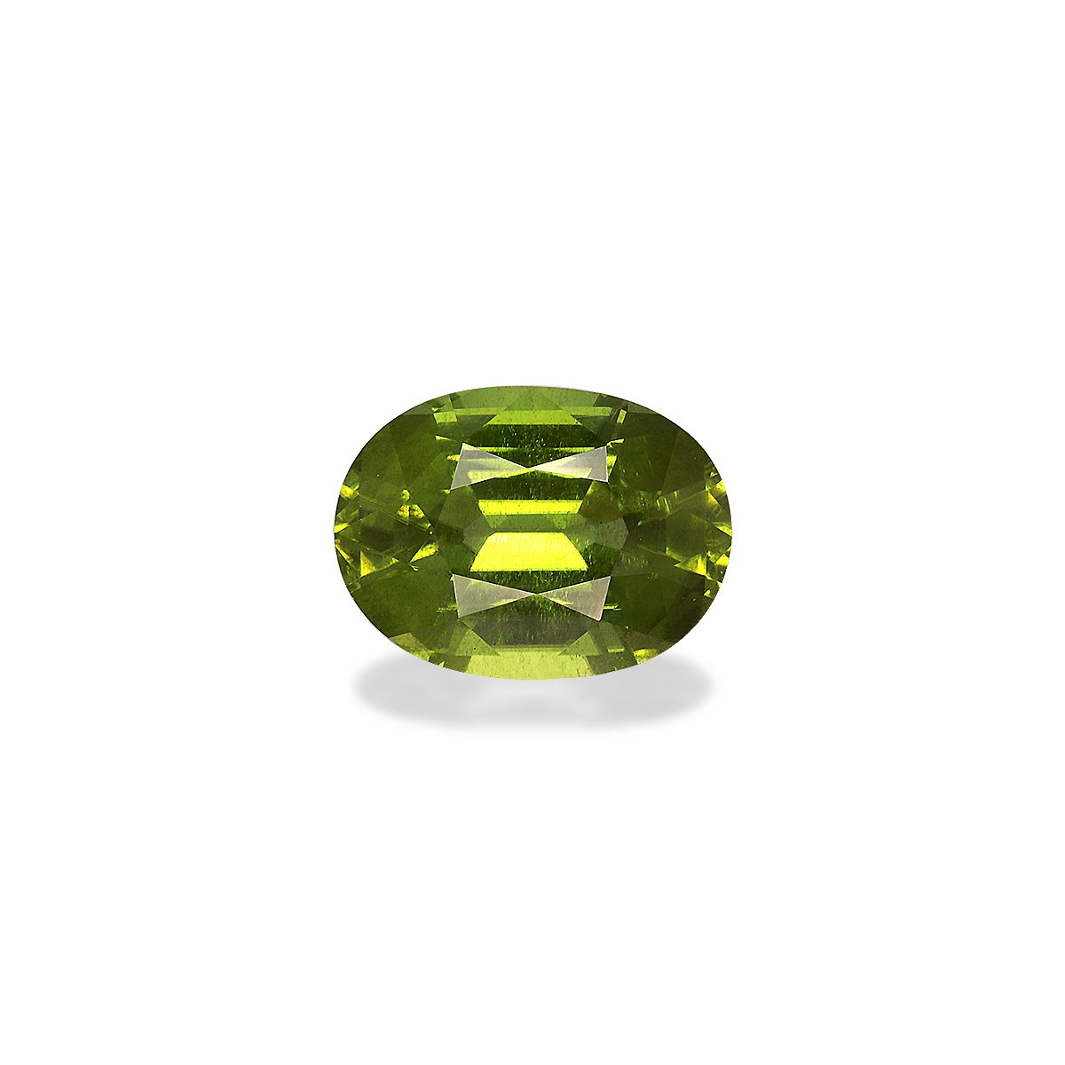 green peridot, 7.04ct oval cut — main view
