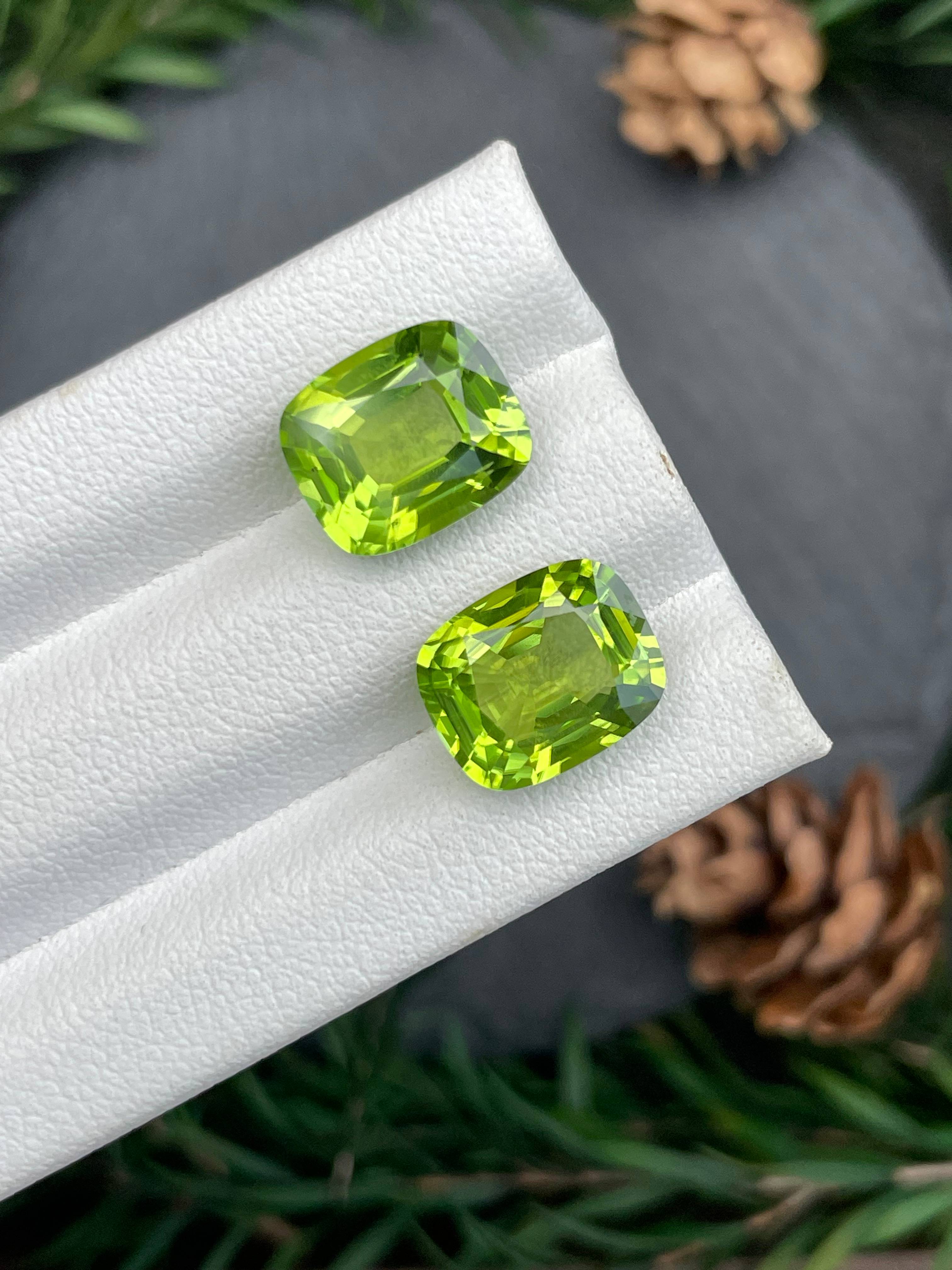 lime green peridot, 8.79ct cushion cut — view 5