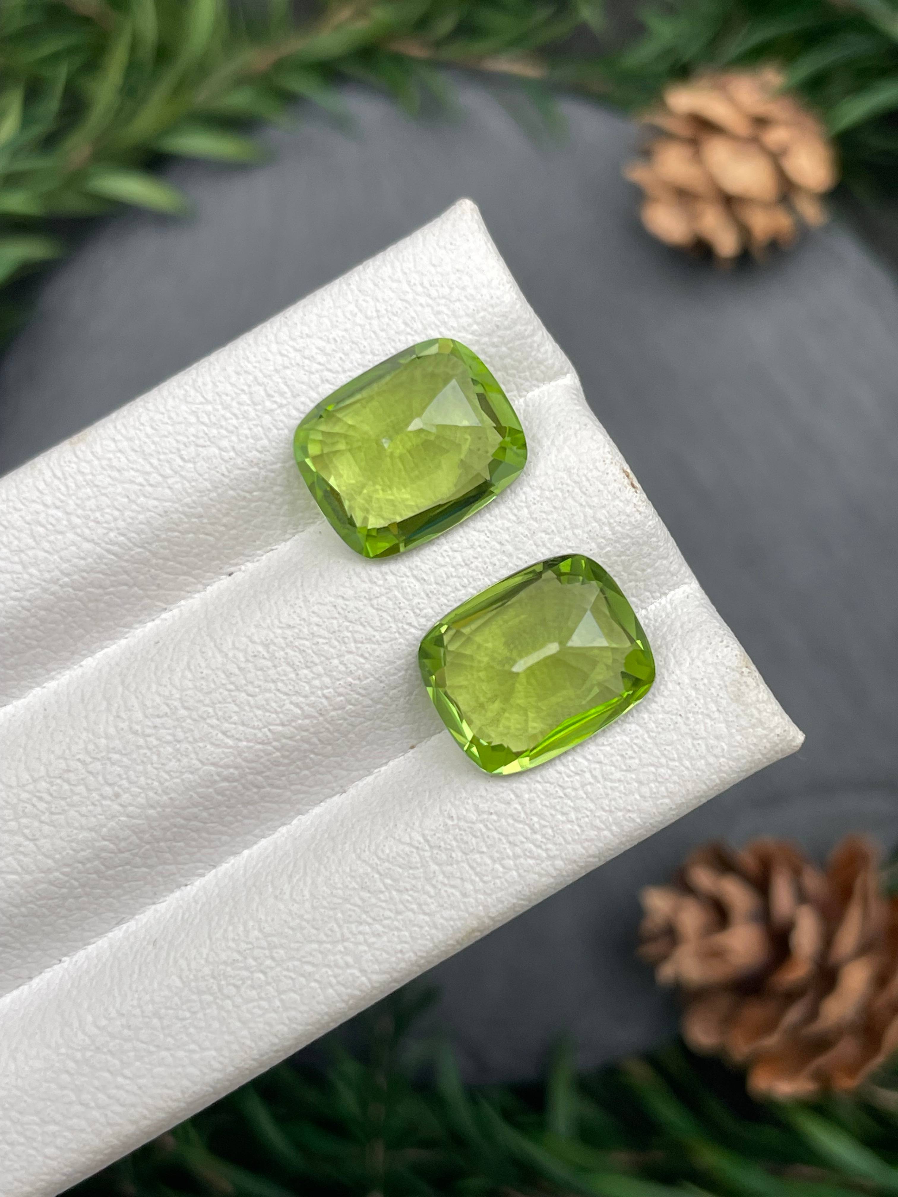 lime green peridot, 8.47ct cushion cut — view 7