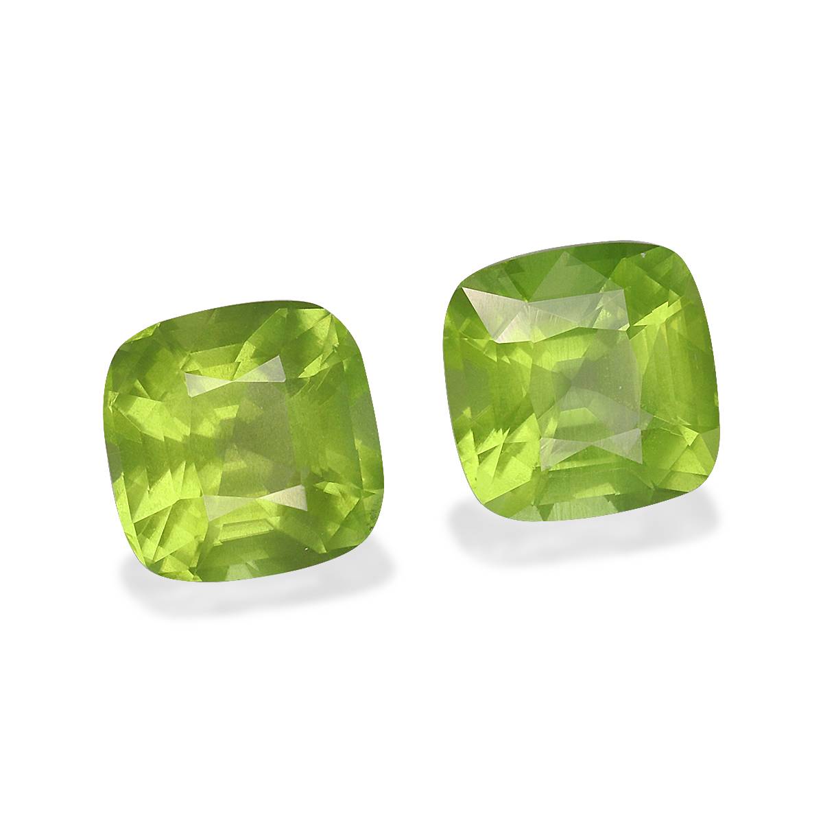 lime green peridot, 5.2ct cushion cut — view 3
