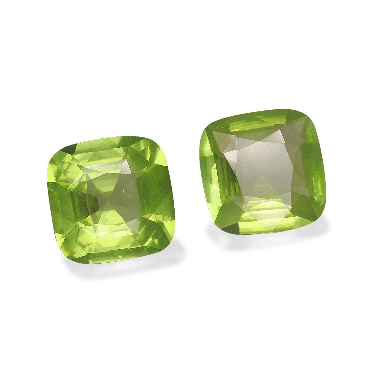 lime green peridot, 5.82ct cushion cut — view 3