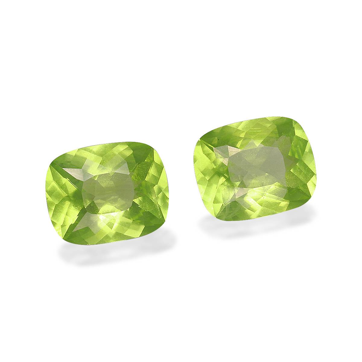 lime green peridot, 5.71ct cushion cut — view 3