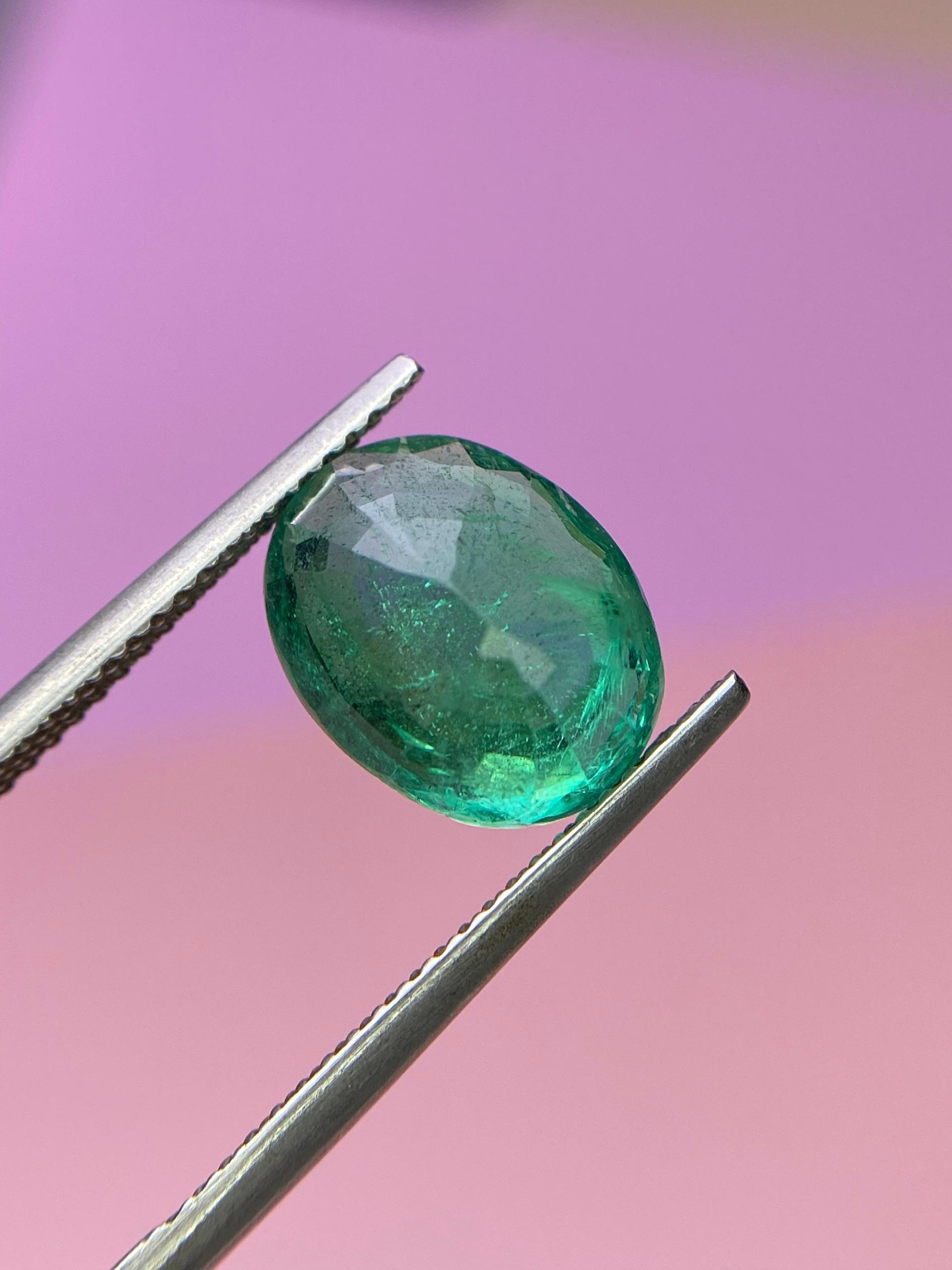 green zambian emerald, 4.54ct oval cut — view 6