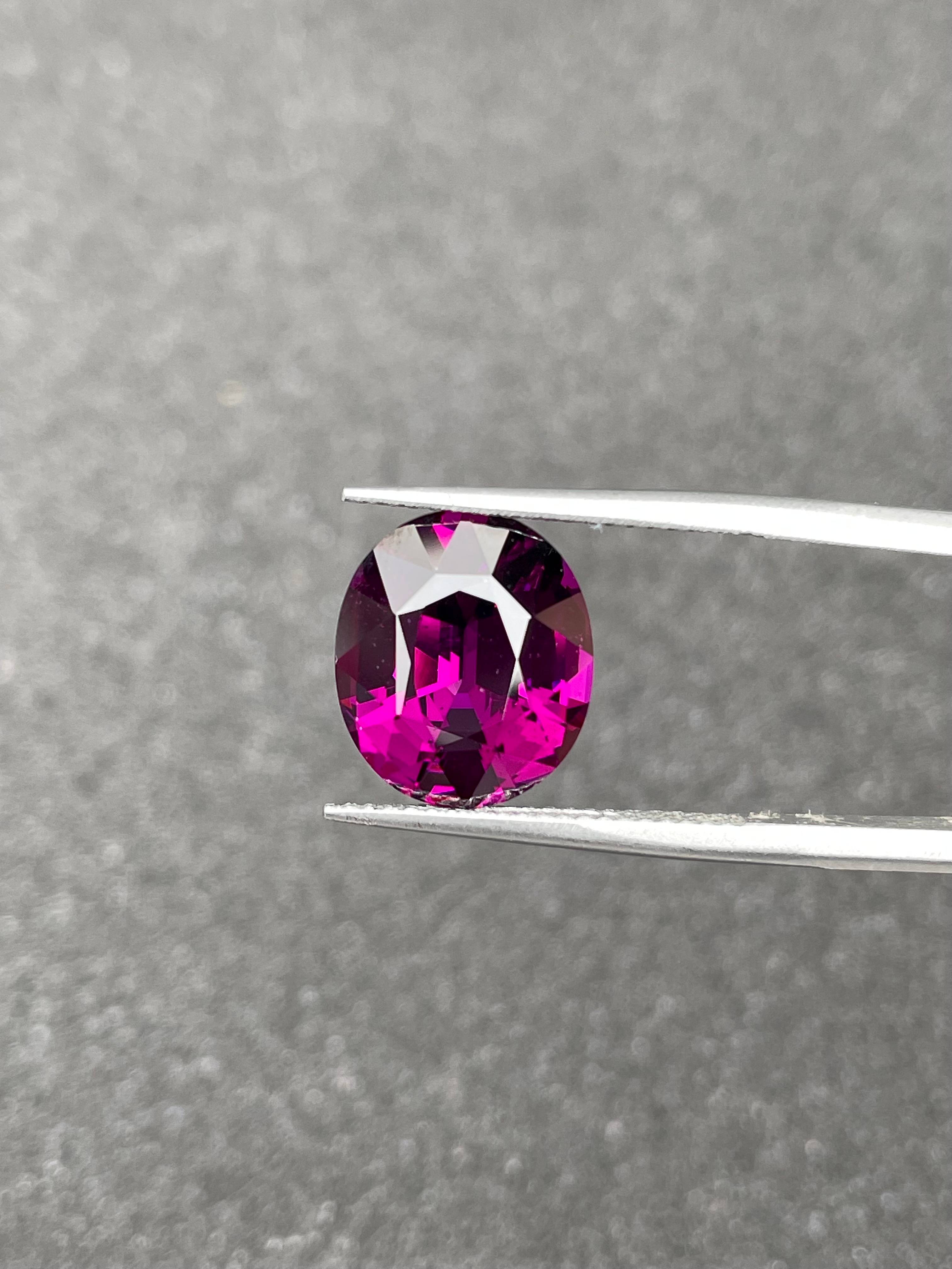 purple umbalite garnet, 7.64ct oval cut — view 6