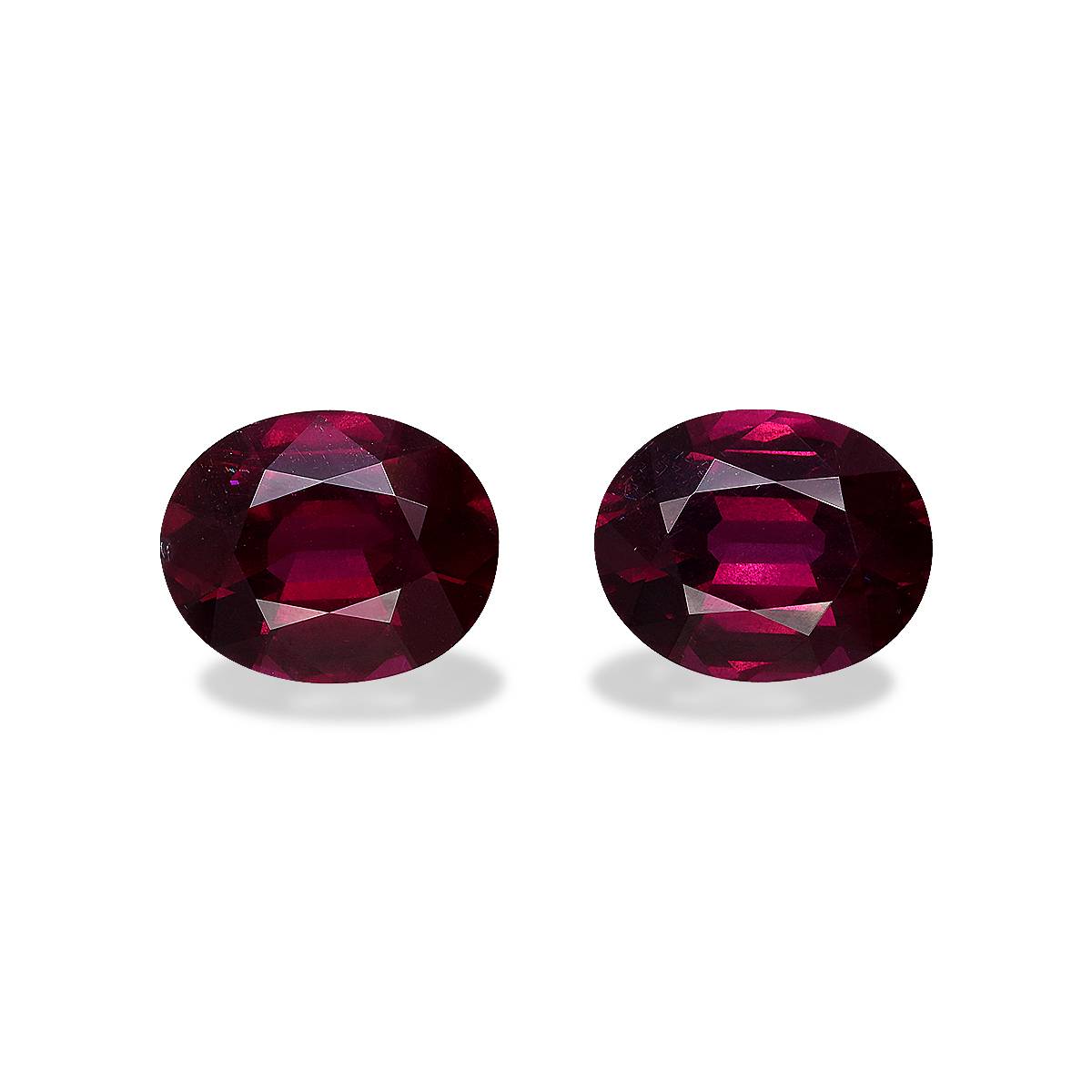 magenta purple umbalite garnet, 14.99ct oval cut — main view