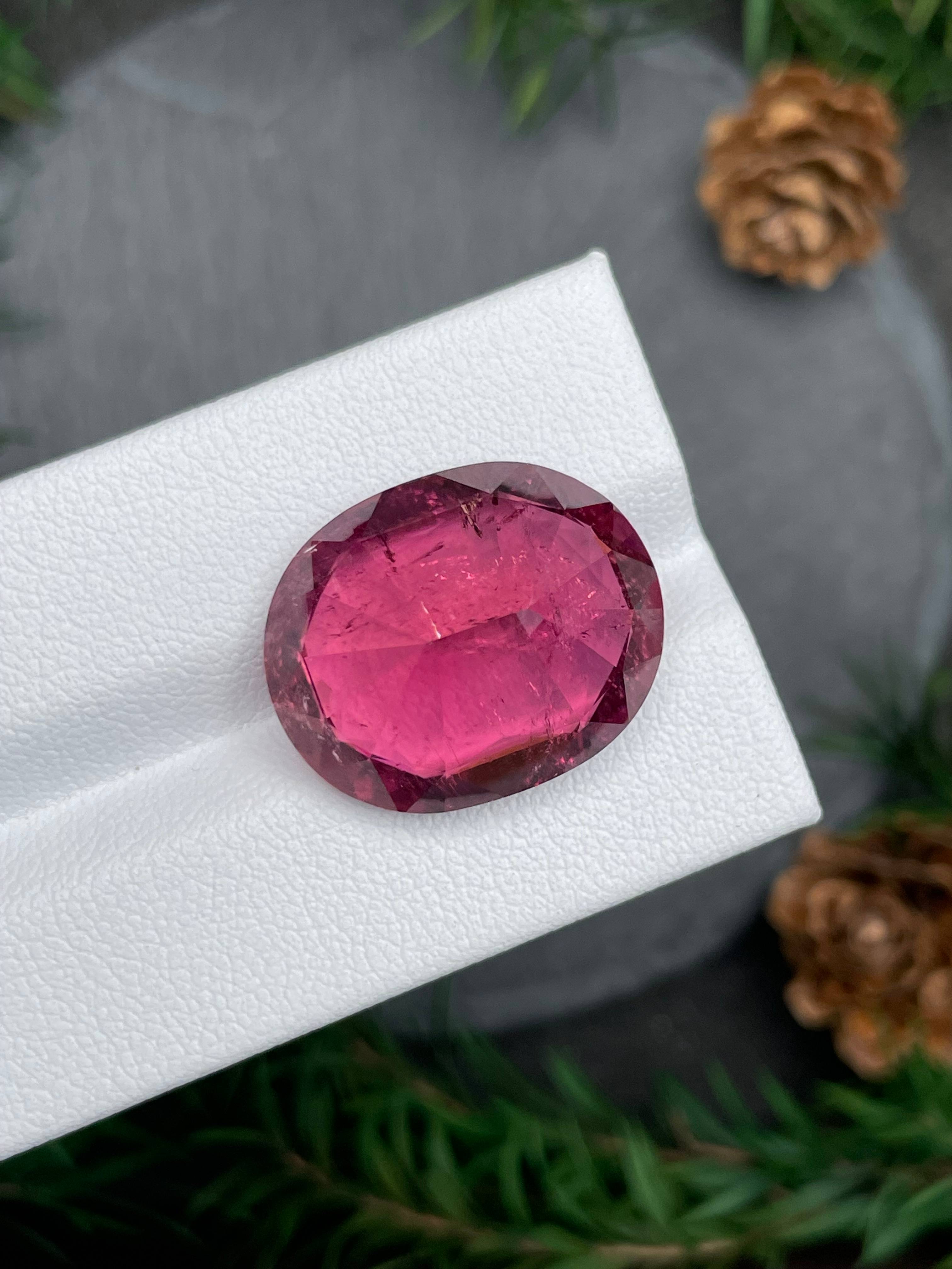 rose red rubellite tourmaline, 23.47ct oval cut — view 7